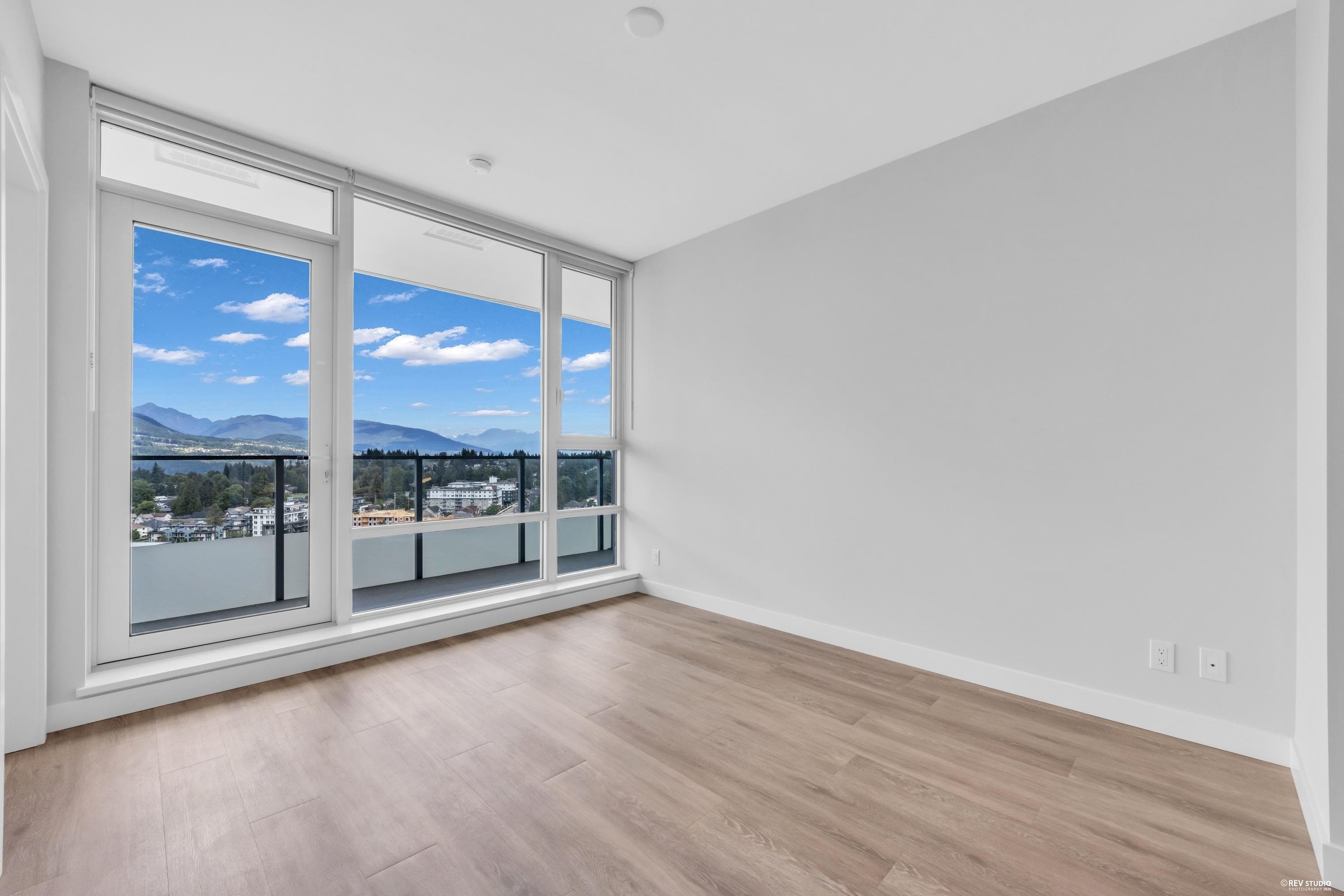 2505 - 567 Emerson Street, Coquitlam, V3J 0M8 — photo 5