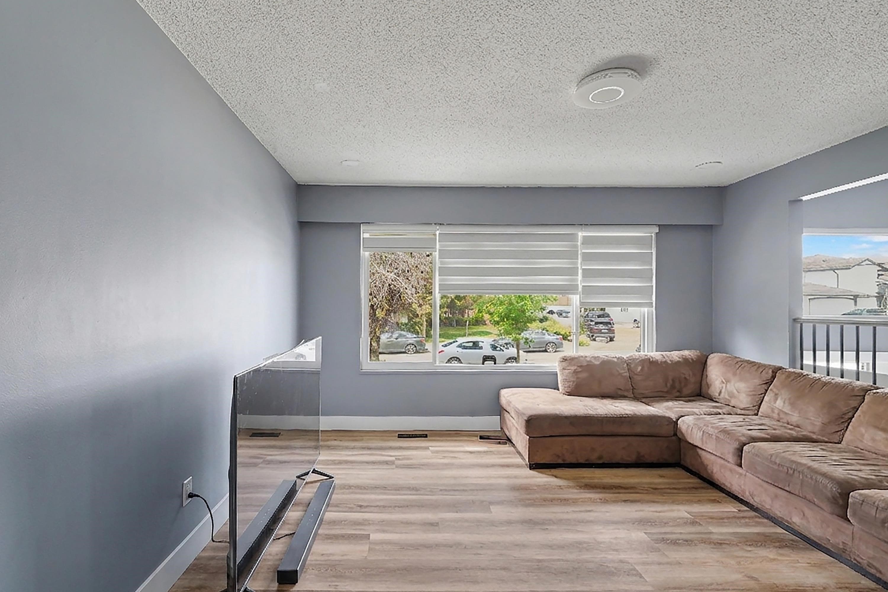 9024 123a Street, Surrey, V3V 6K3 — photo 3