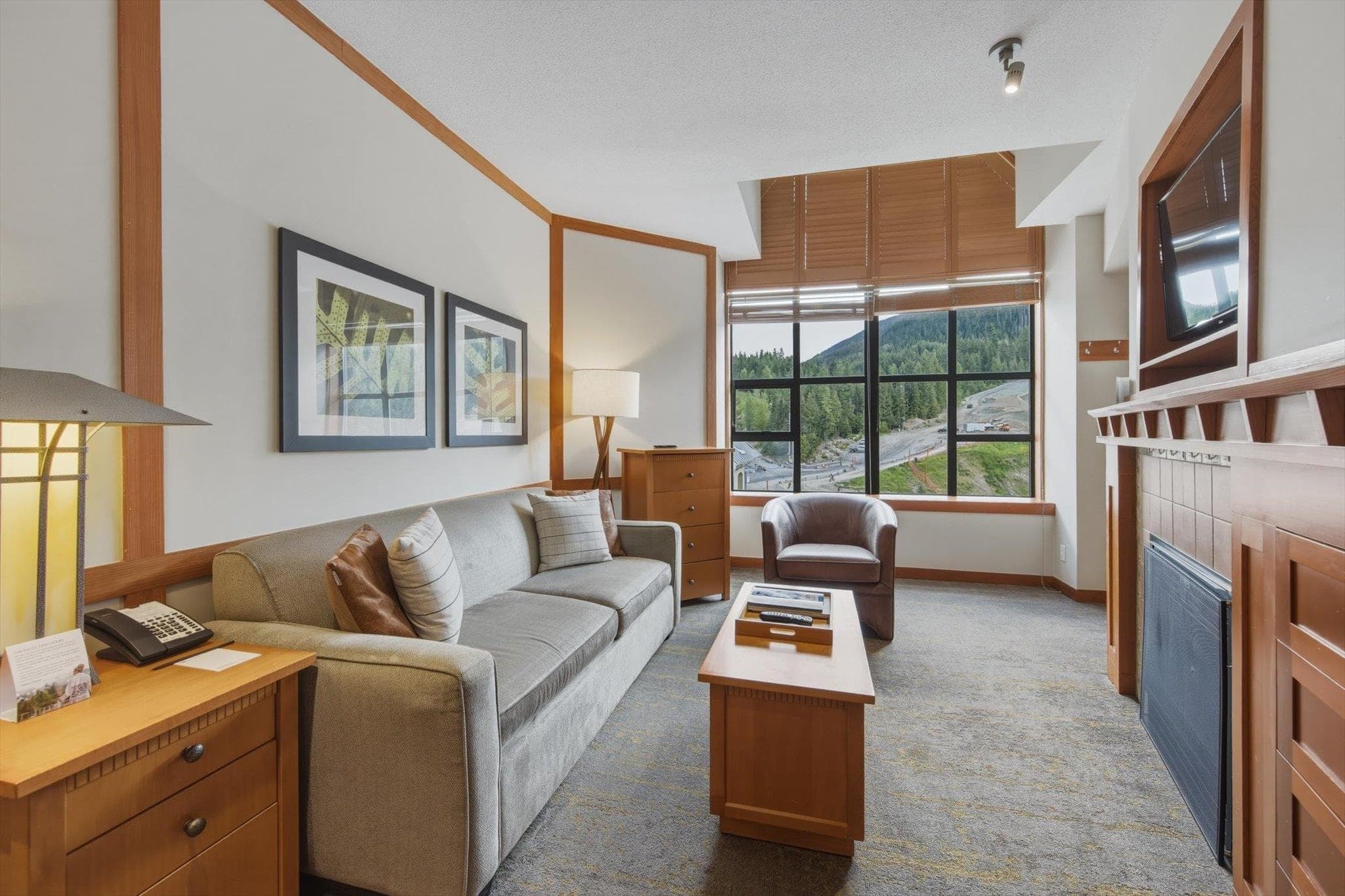 702 - 4320 Sundial Crescent, Whistler, V8E 1G6 — photo 3