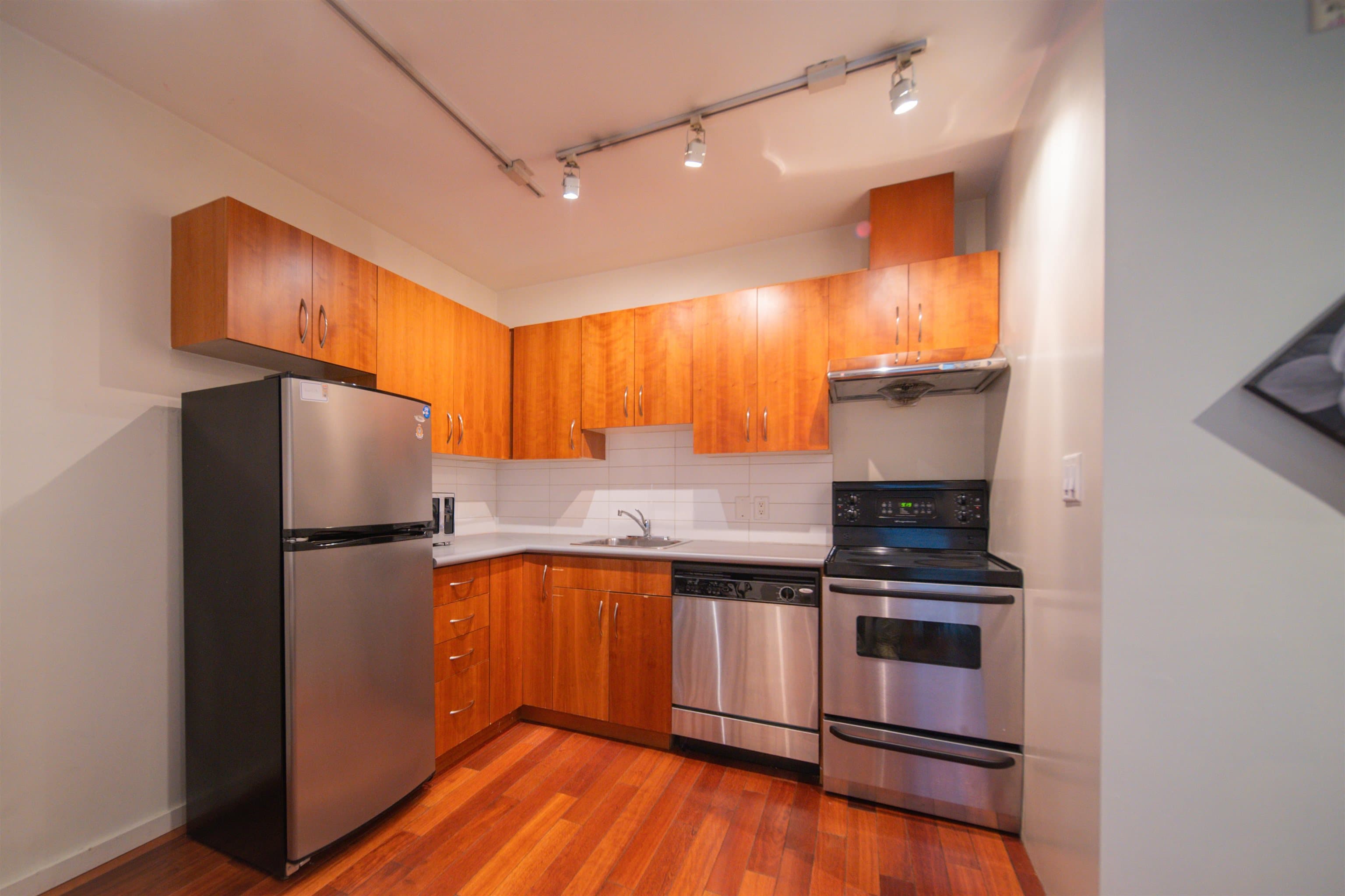 203 - 440 Richards Street, Vancouver, V6B 2Z3 — photo 5
