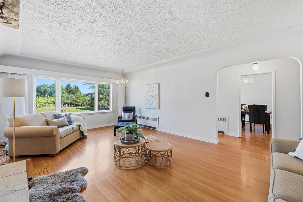 2880 Oxford Street, Vancouver, V5K 1N6 — photo 5