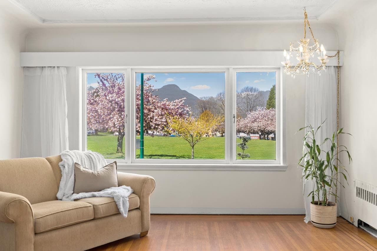 2880 Oxford Street, Vancouver, V5K 1N6 — photo 4