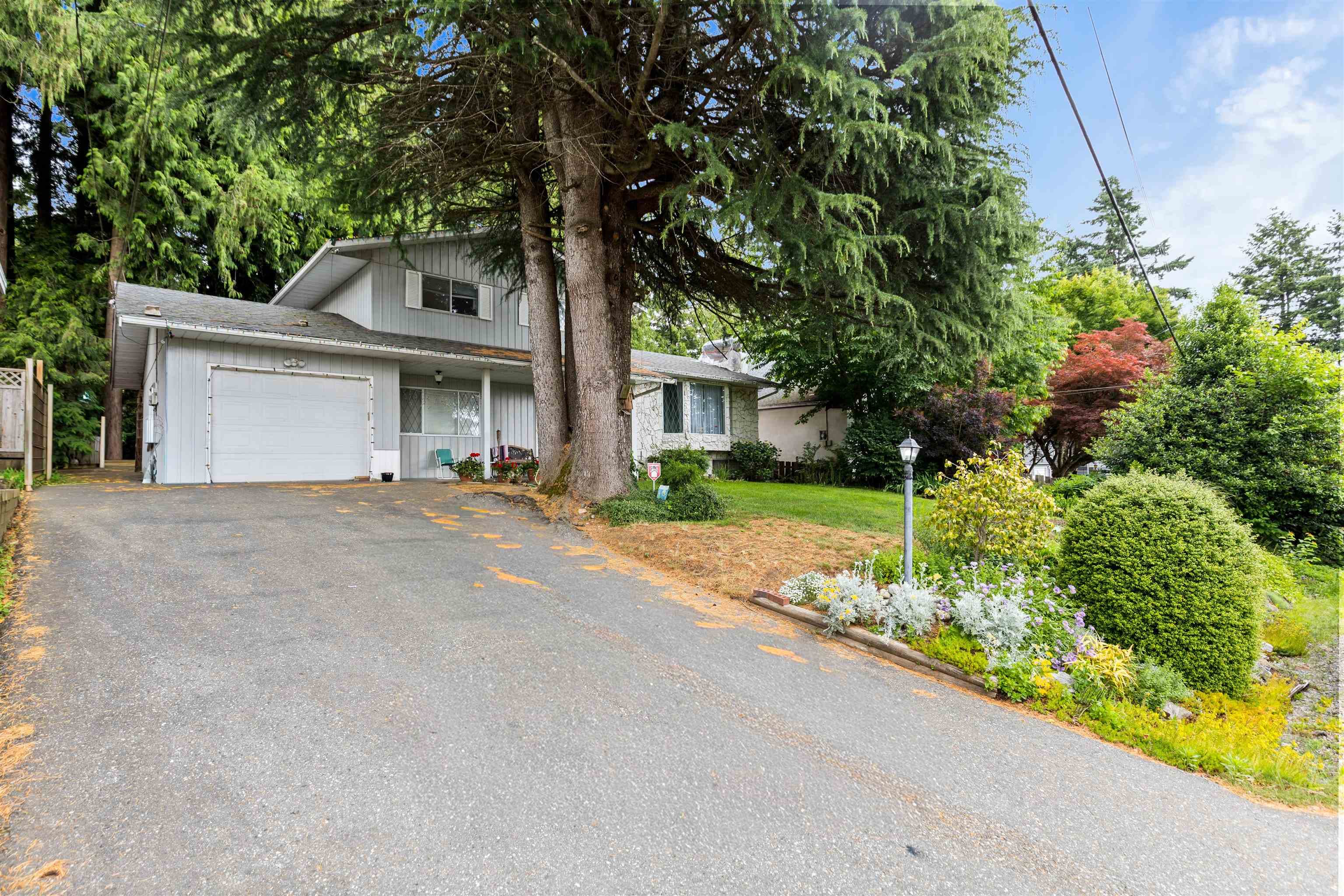 32637 Willingdon Crescent, Abbotsford, V2T 1S1 — photo 1