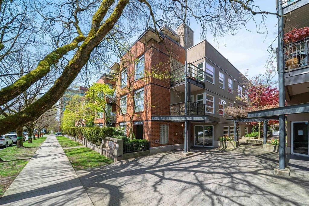 313 - 2181 W 12th Avenue, Vancouver