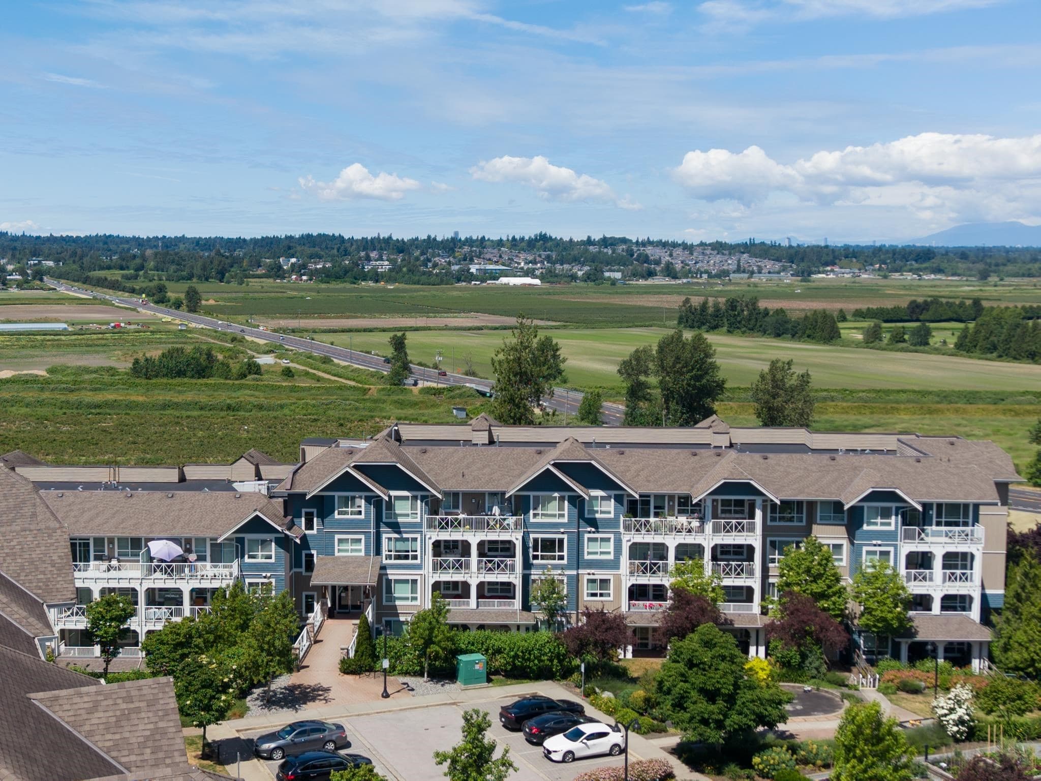 416 - 16380 64 Avenue, Surrey