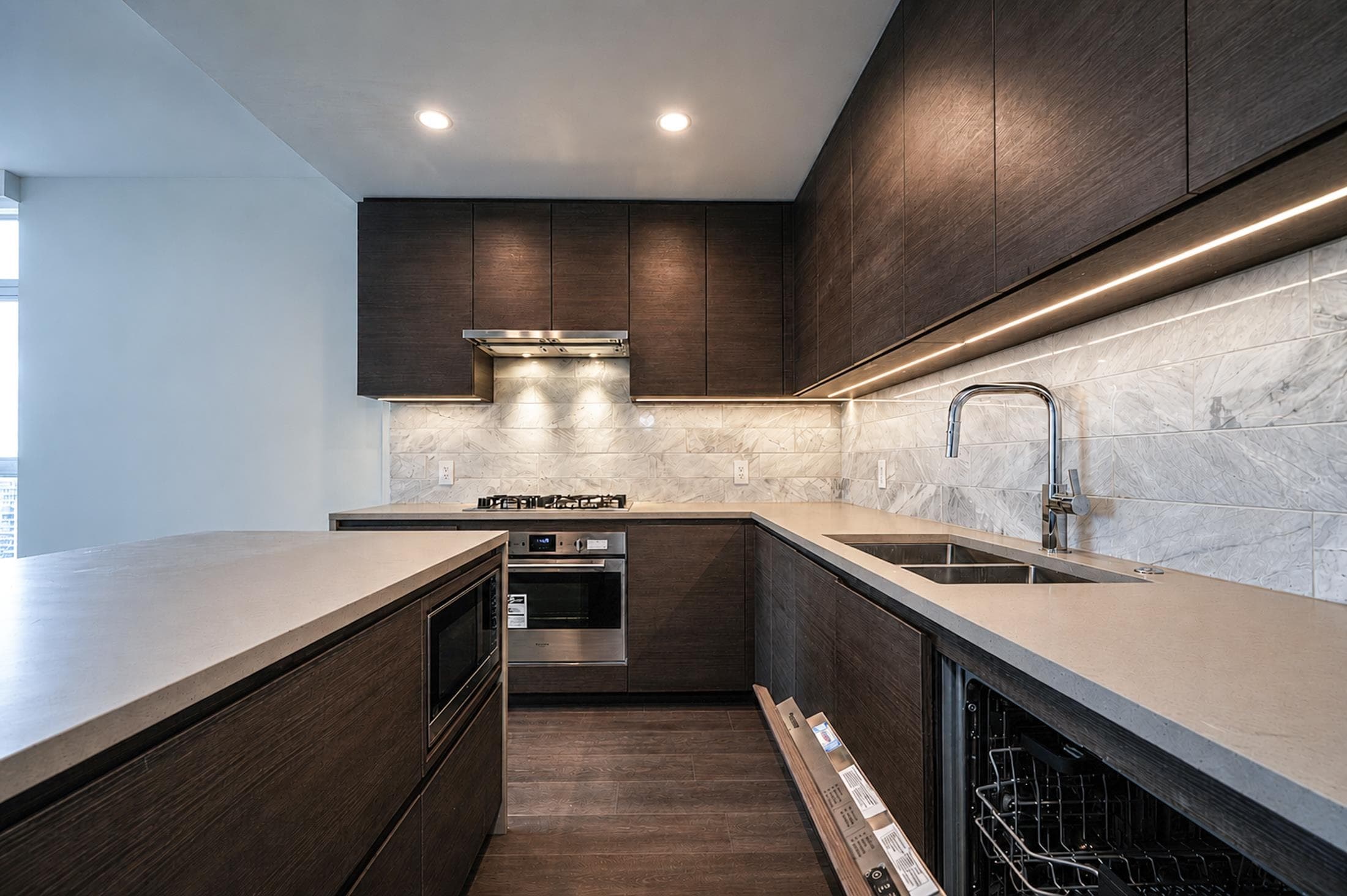 2811 - 2108 Gilmore Avenue, Burnaby