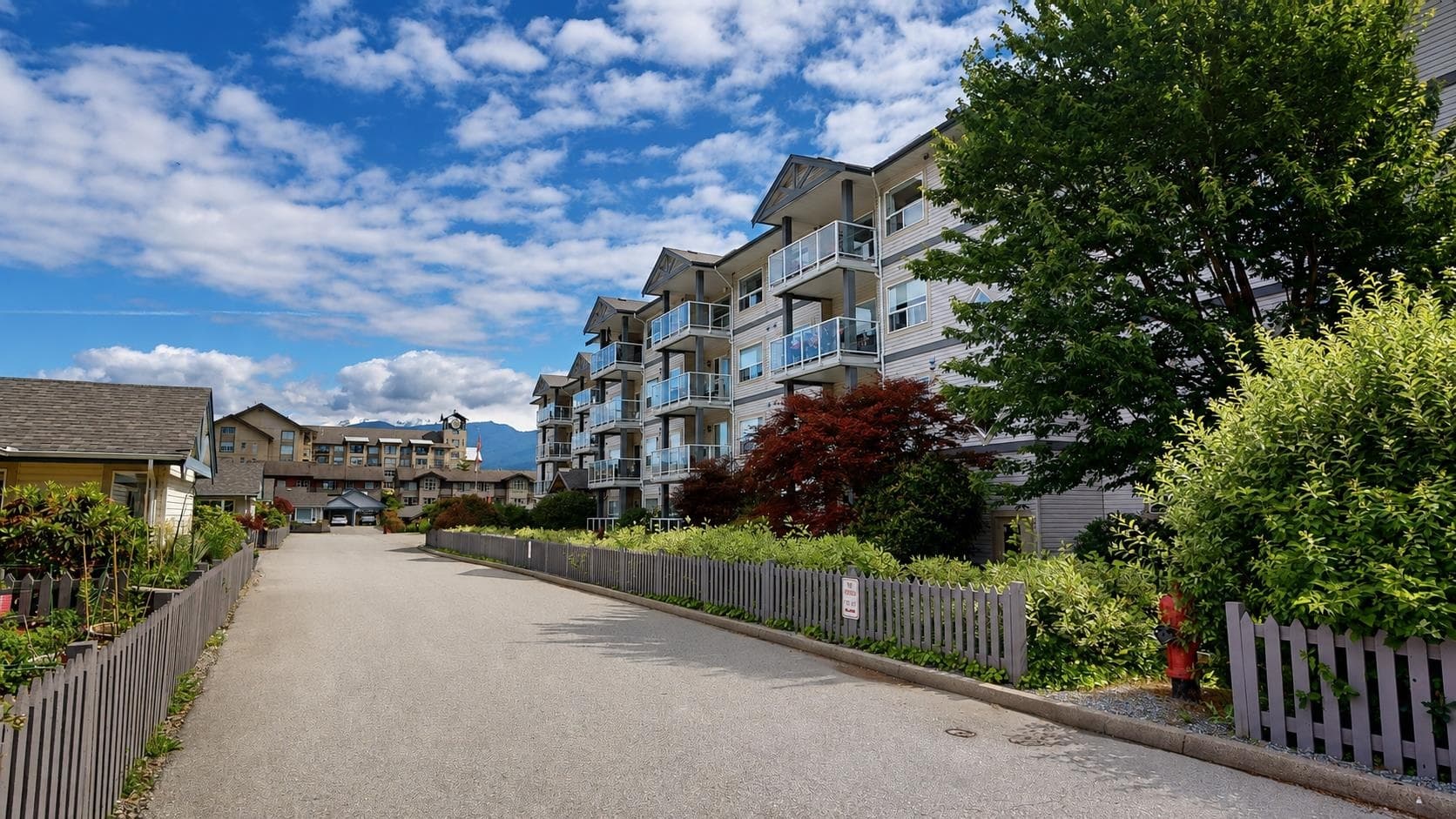107 - 1203 Pemberton Avenue, Squamish