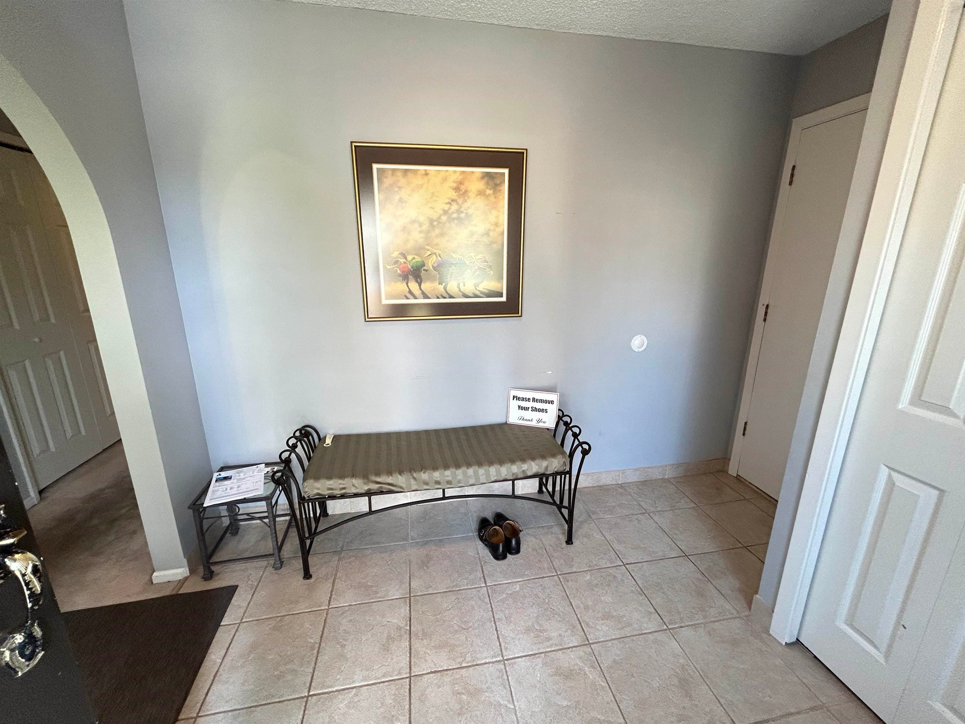 7560 Waterton Drive, Richmond, V7A 4G4 — photo 2