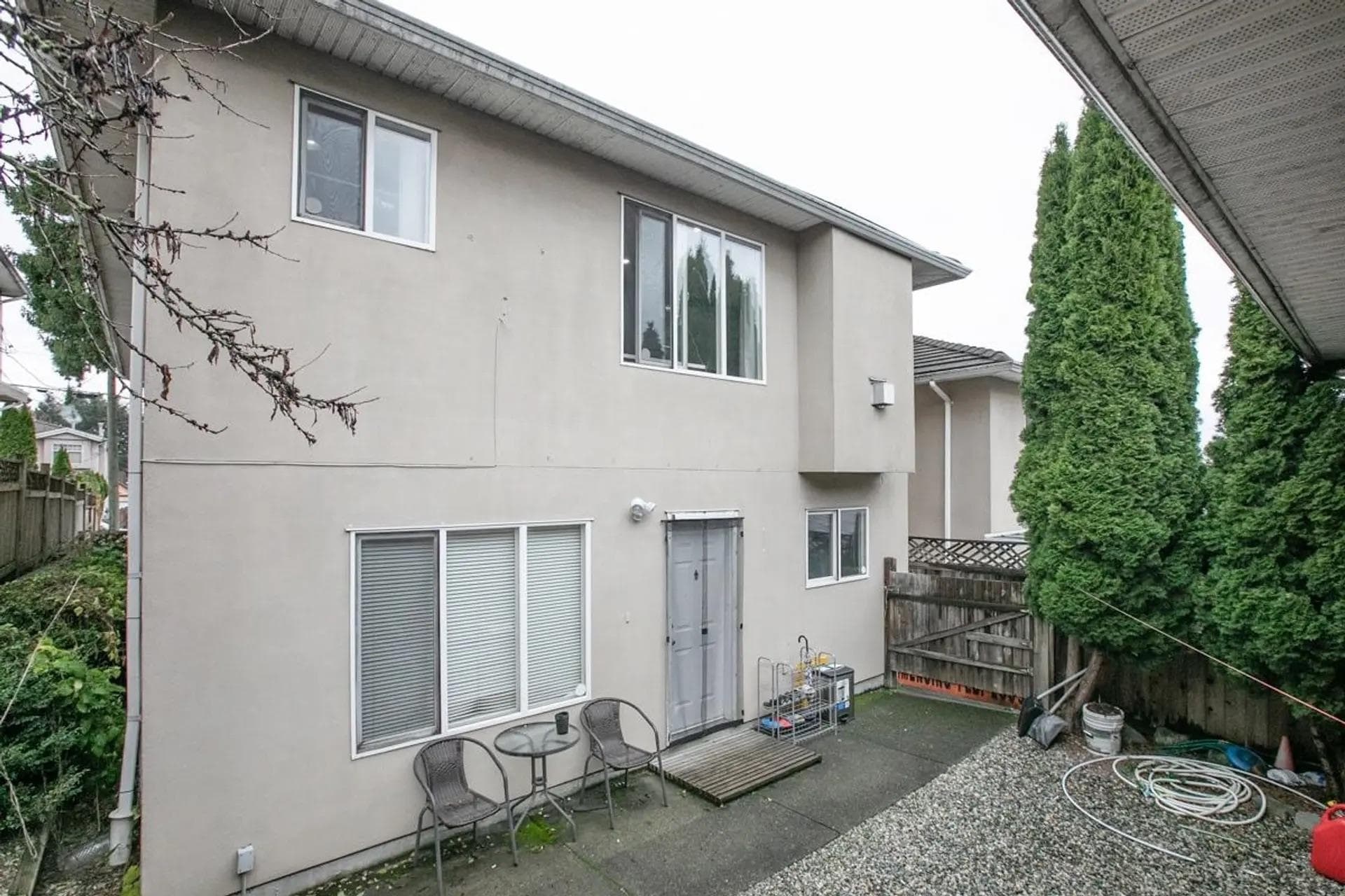6030 Woodsworth Street, Burnaby, V5G 1S8 — photo 2