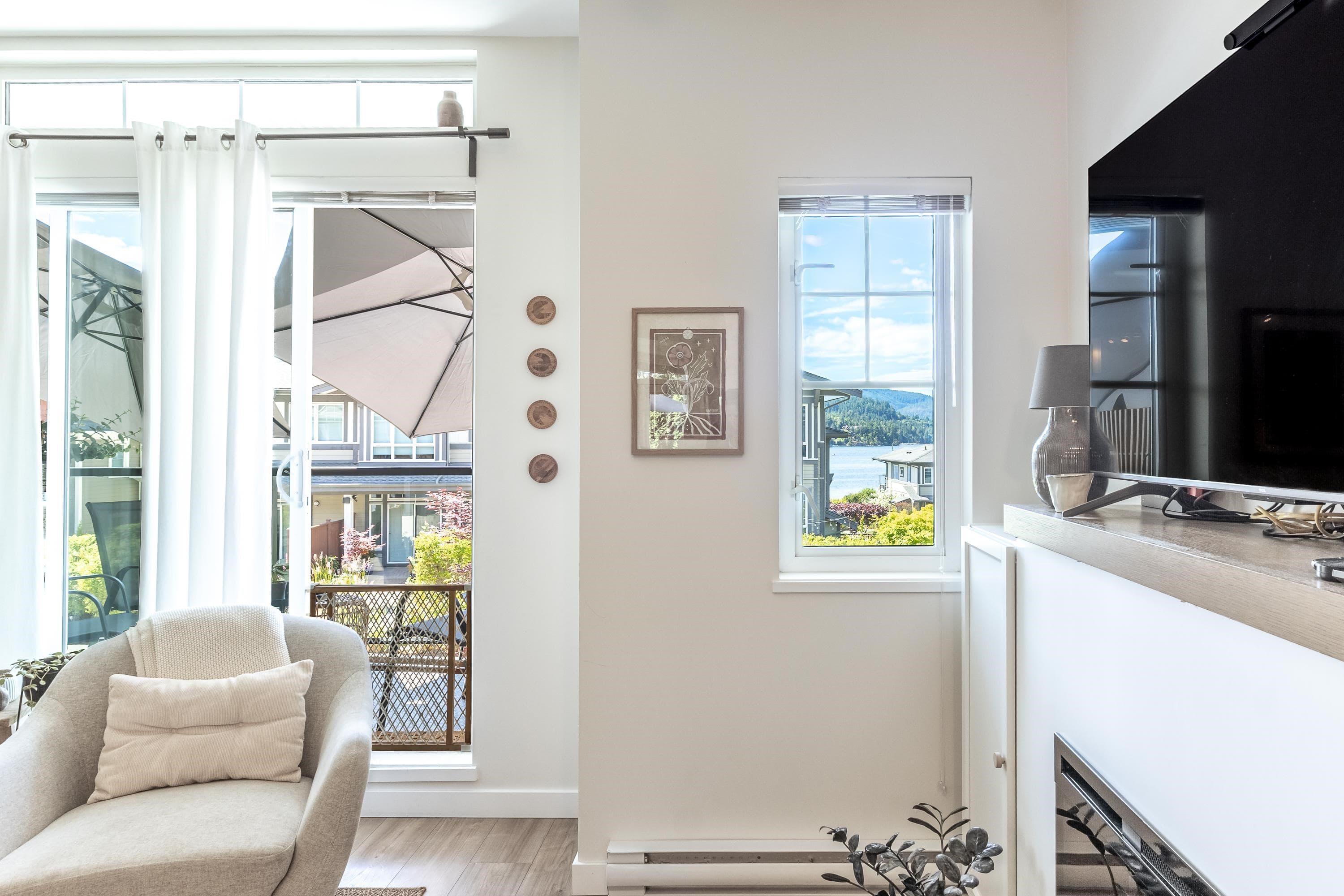 5946 Oldmill Lane, Sechelt, V7Z 0S3 — photo 4