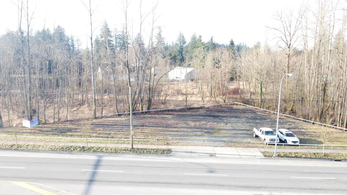 23250 Fraser Highway, Langley