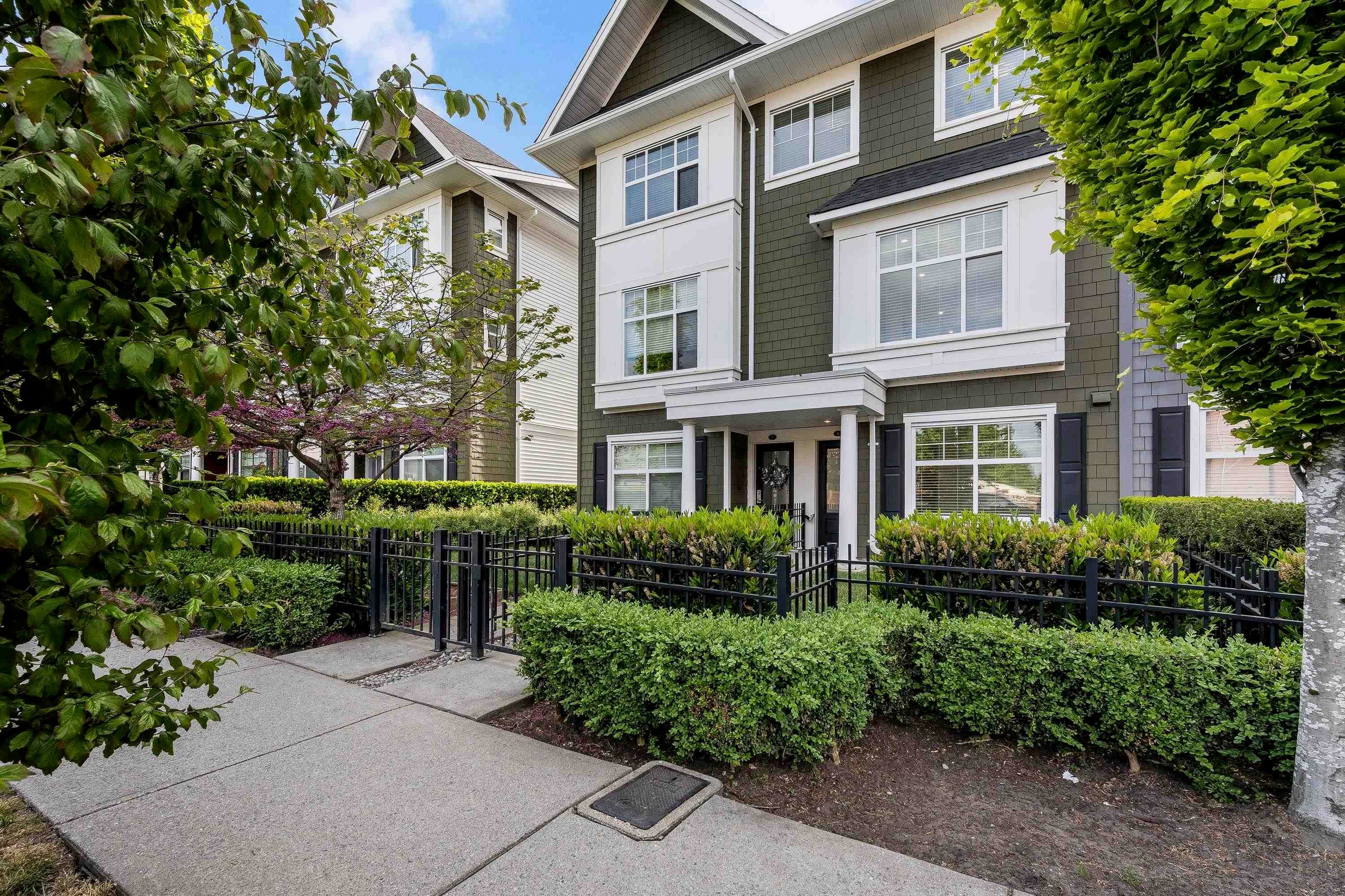 6 - 27735 Roundhouse Drive, Abbotsford — sold