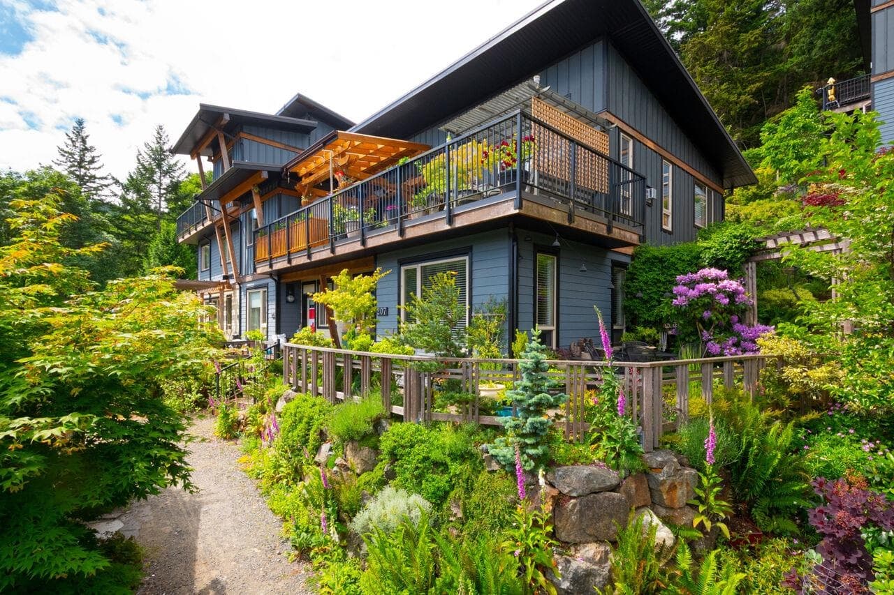 207 - 726A Belterra Road, Bowen Island
