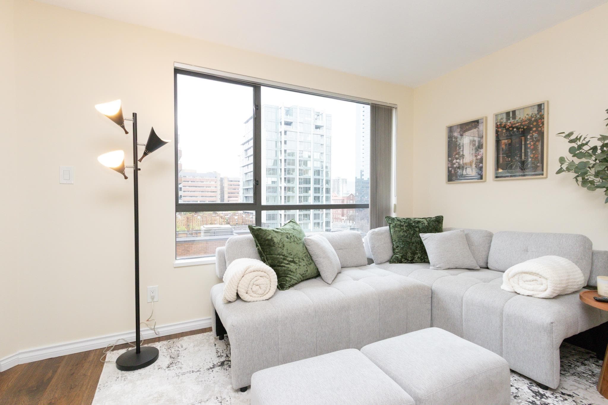 1501 - 1189 Howe Street, Vancouver, V6Z 2X4 — photo 2