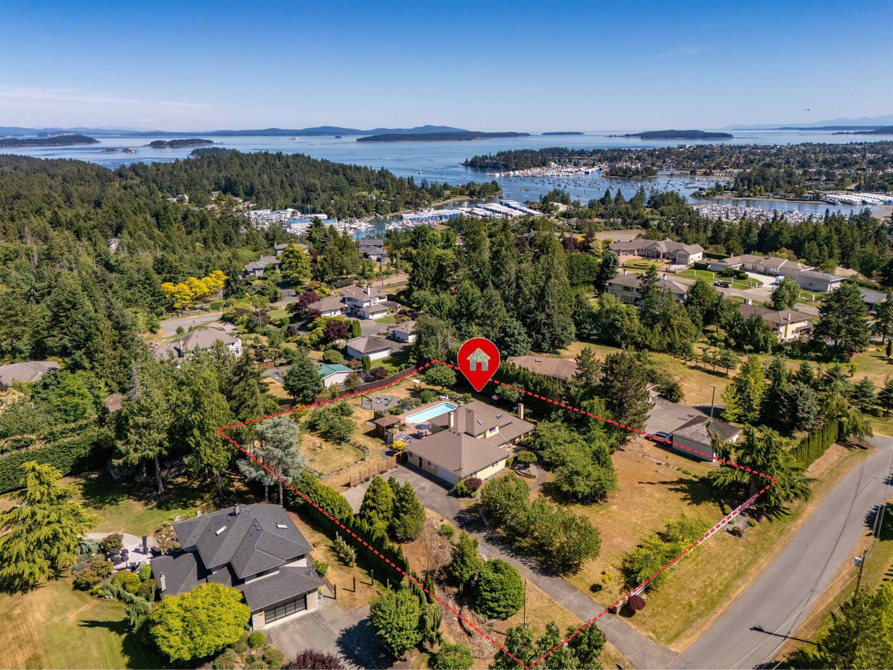 11109 Tanager Road, No City Value, V8L 5N5 — photo 1