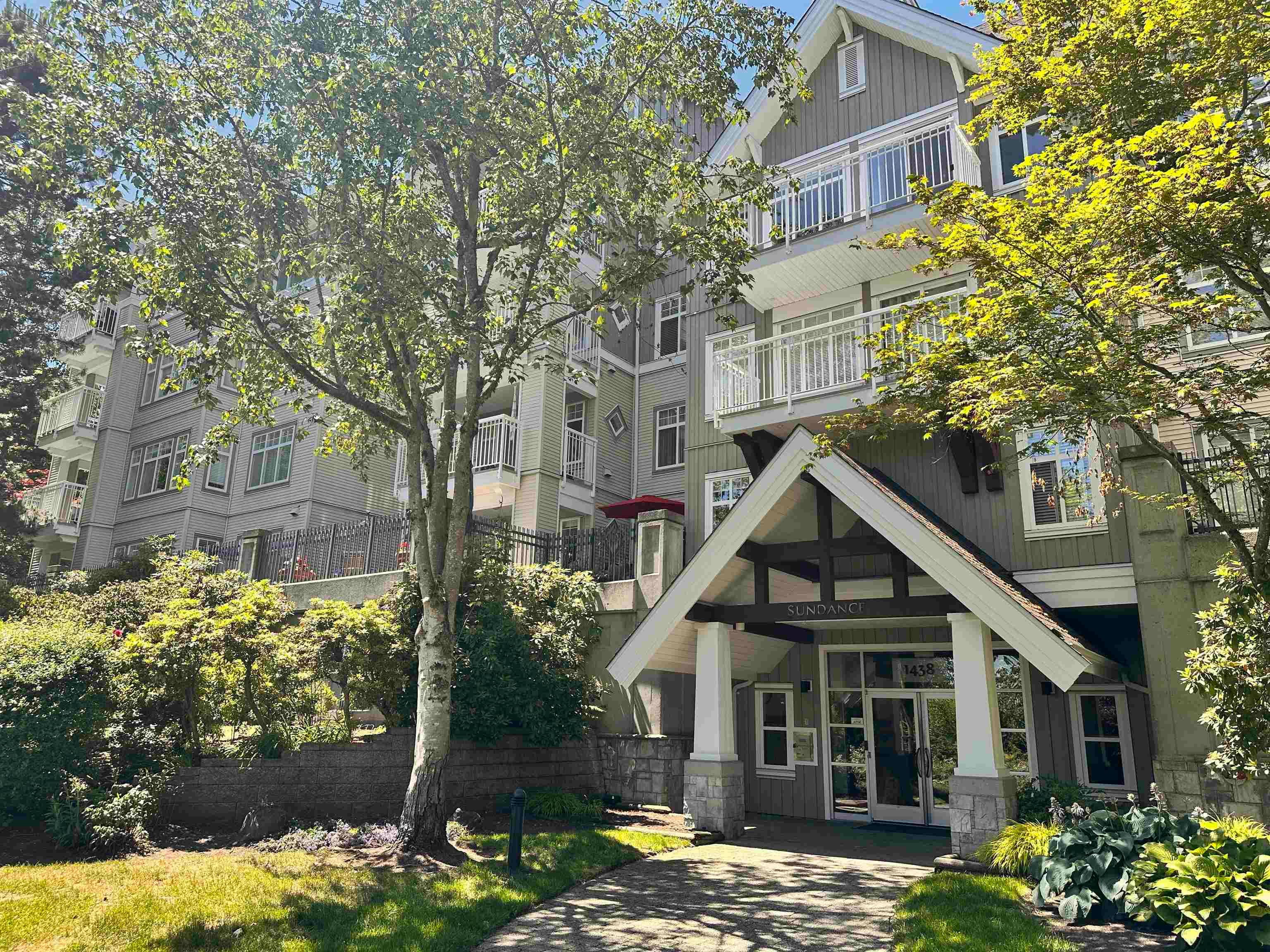305 - 1483 Parkway Boulevard, Coquitlam