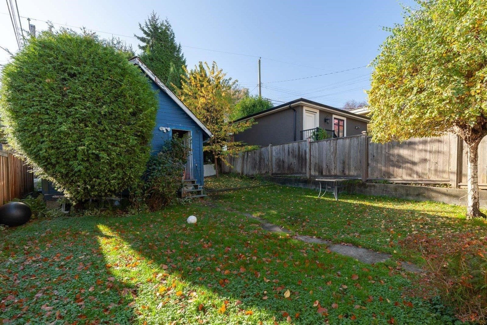 3750 W 11th Avenue, Vancouver, V6R 2K6 — photo 2