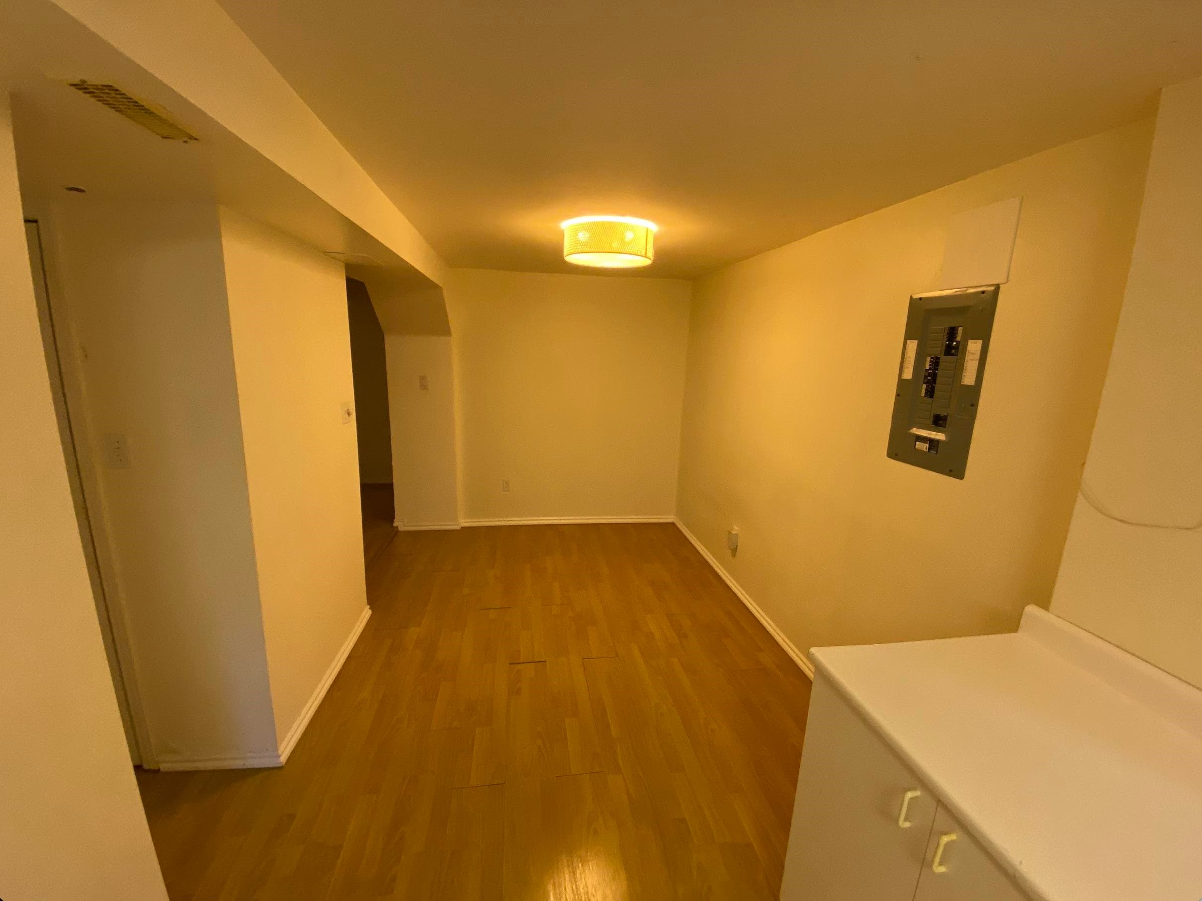 3750 W 11th Avenue, Vancouver, V6R 2K6 — photo 5