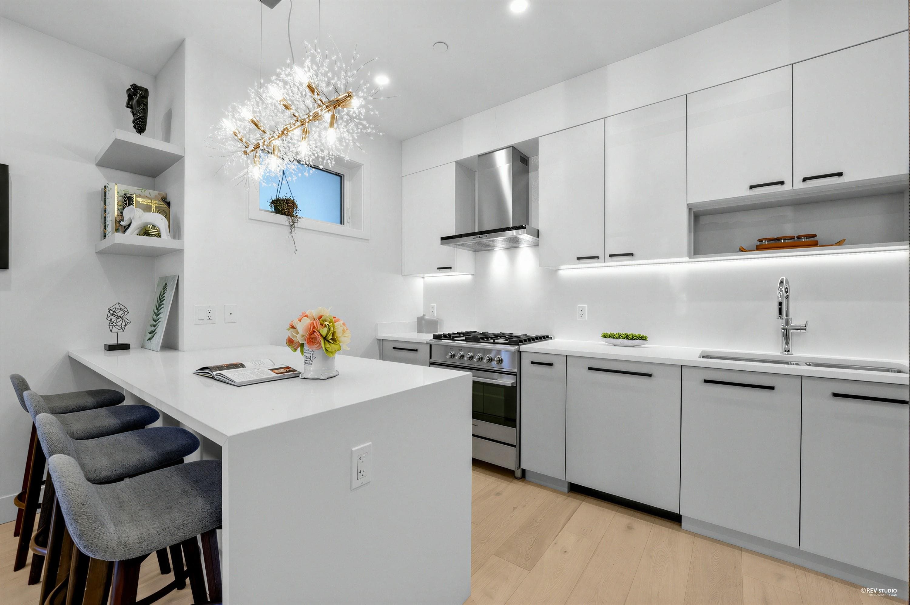 3172 W 26th Avenue, Vancouver, V6L 1V8 — photo 5