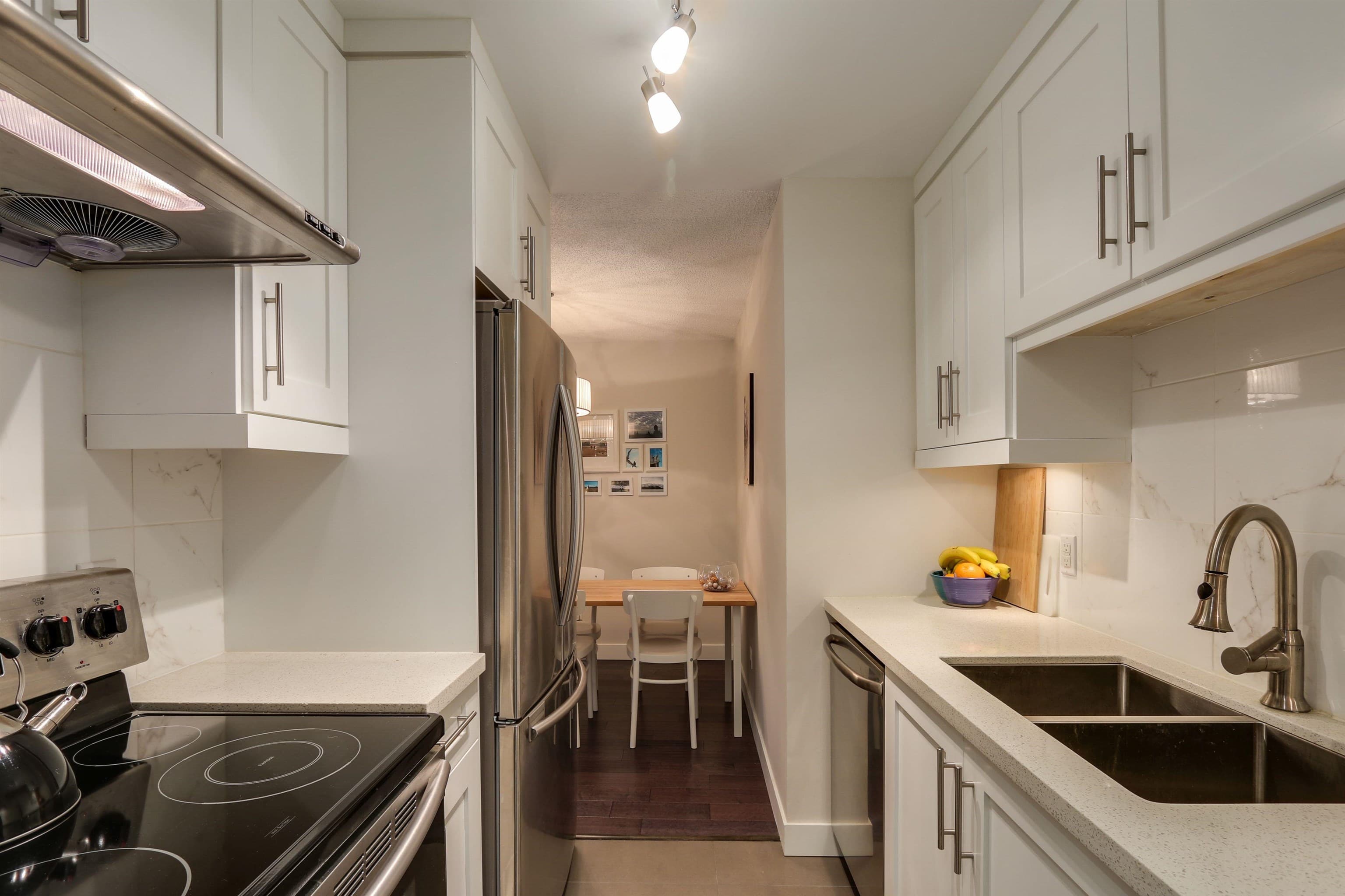 203 - 1611 E 3rd Avenue, Vancouver, V5N 1H1 — photo 2