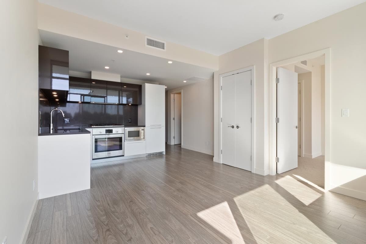506 - 6288 Cassie Avenue, Burnaby, V5H 2V3 — photo 2