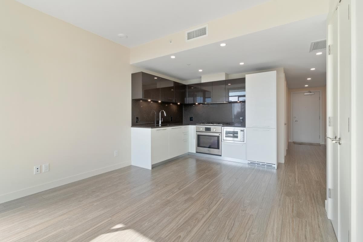 506 - 6288 Cassie Avenue, Burnaby, V5H 2V3 — photo 4
