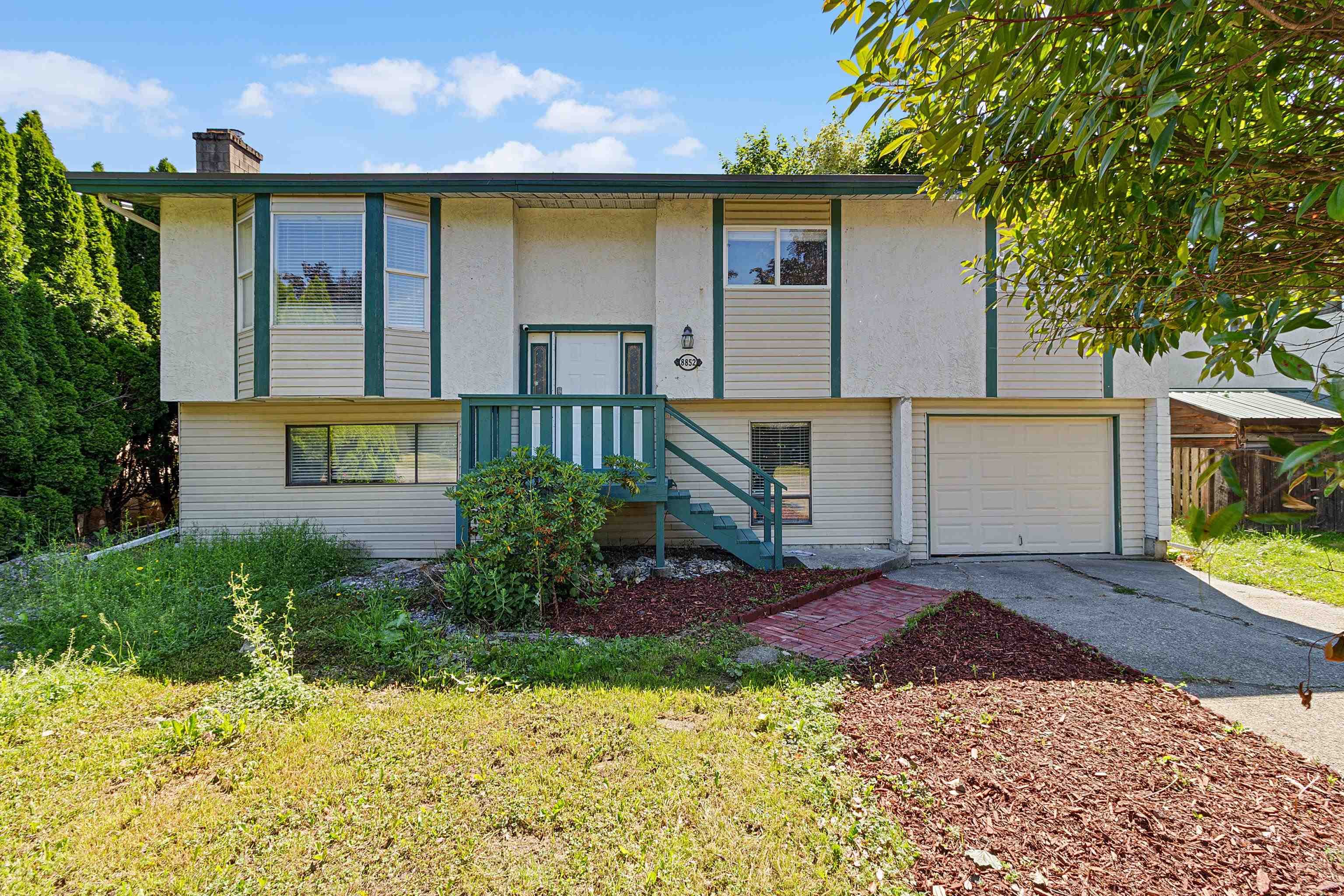 8852 Charles Street, Chilliwack