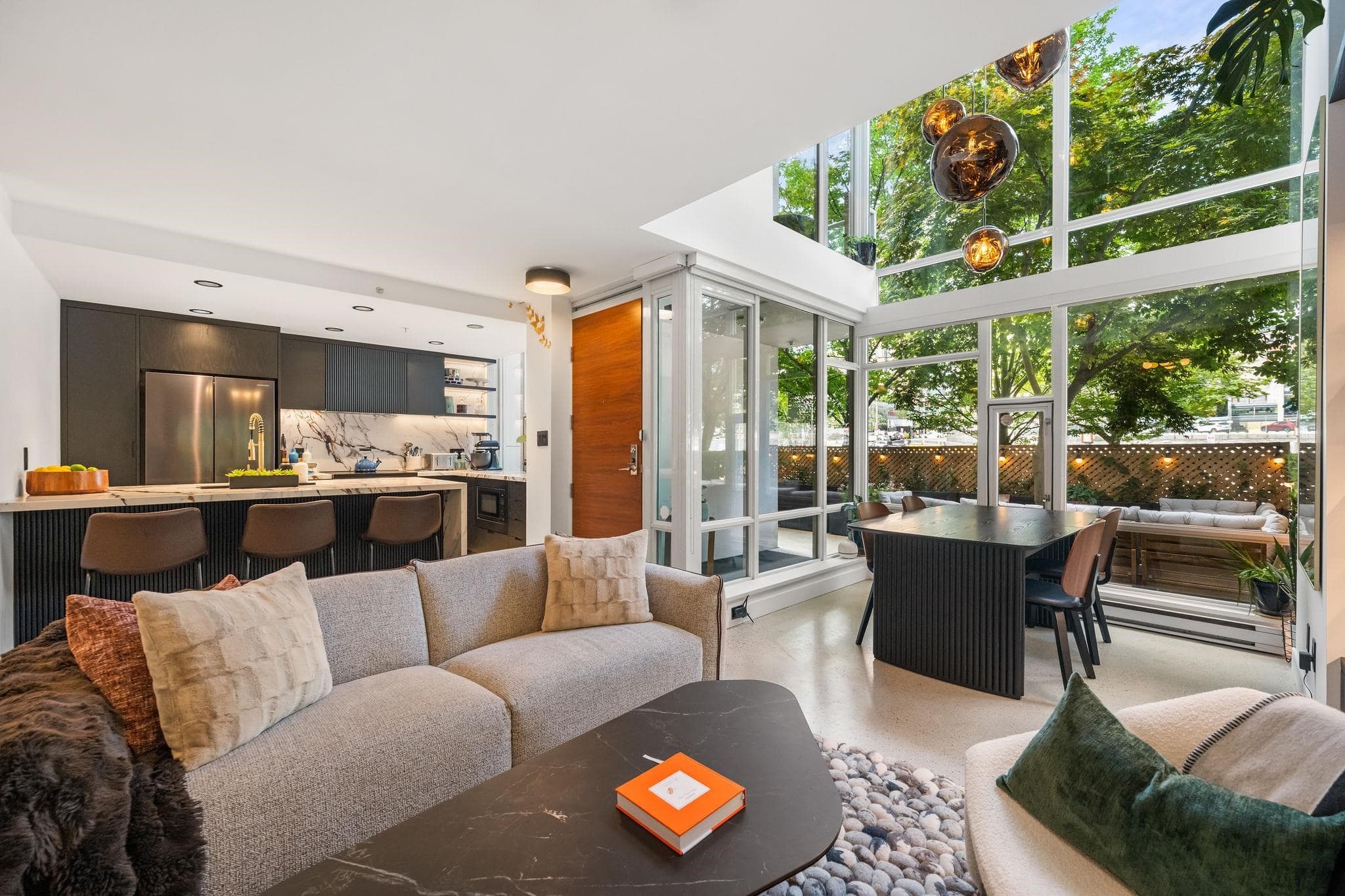 110 - 161 W Georgia Street, Vancouver