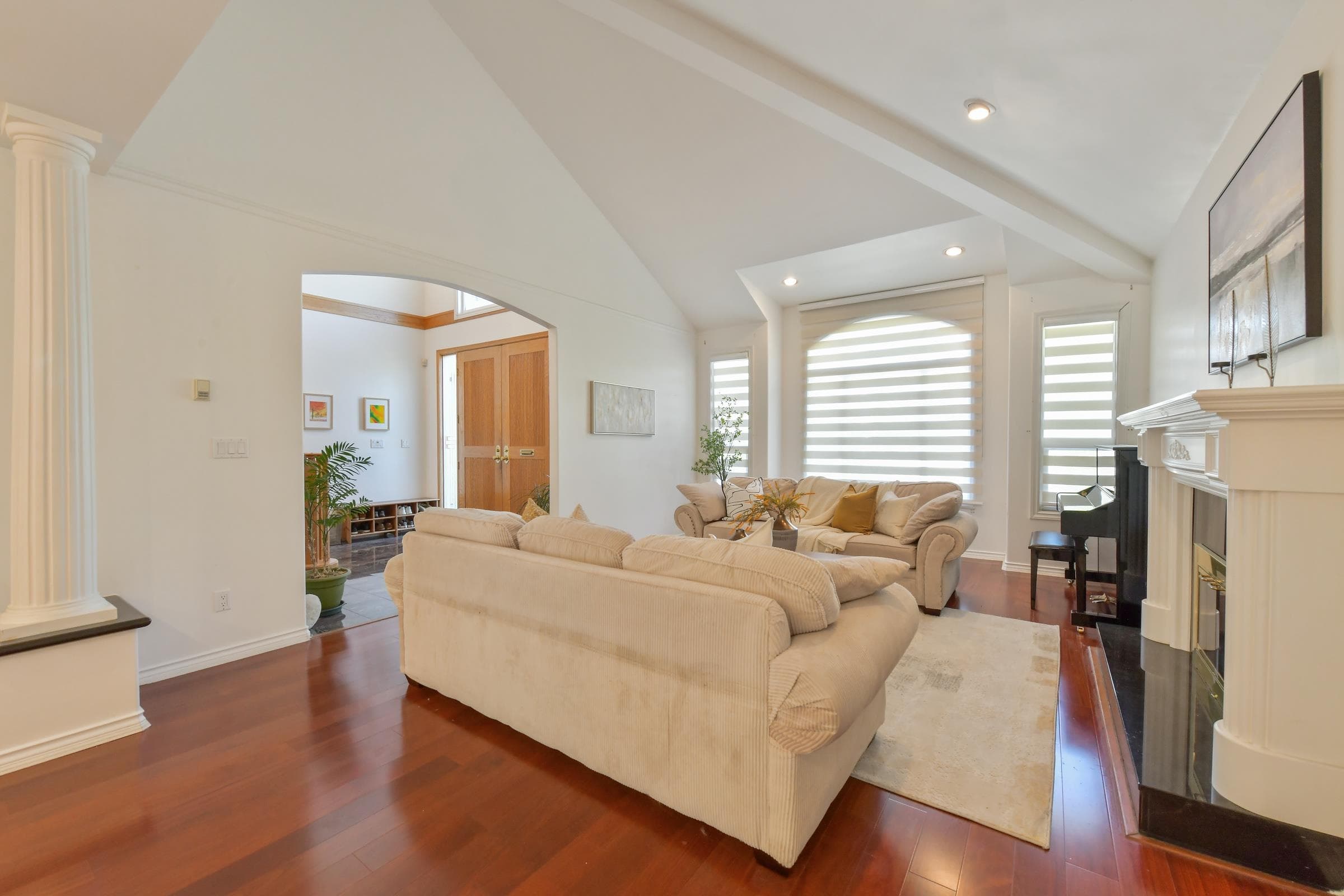 9760 Gilhurst Crescent, Richmond, V7A 1P2 — photo 4