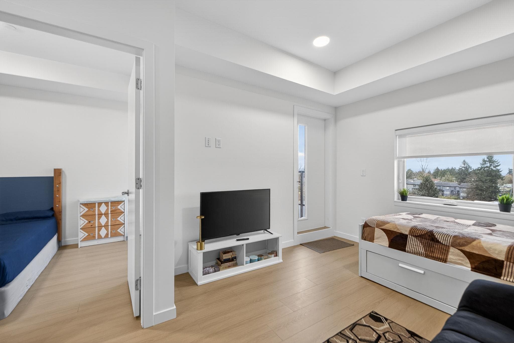 E512 - 10829 140 Street, Surrey, V6V 0A8 — photo 4