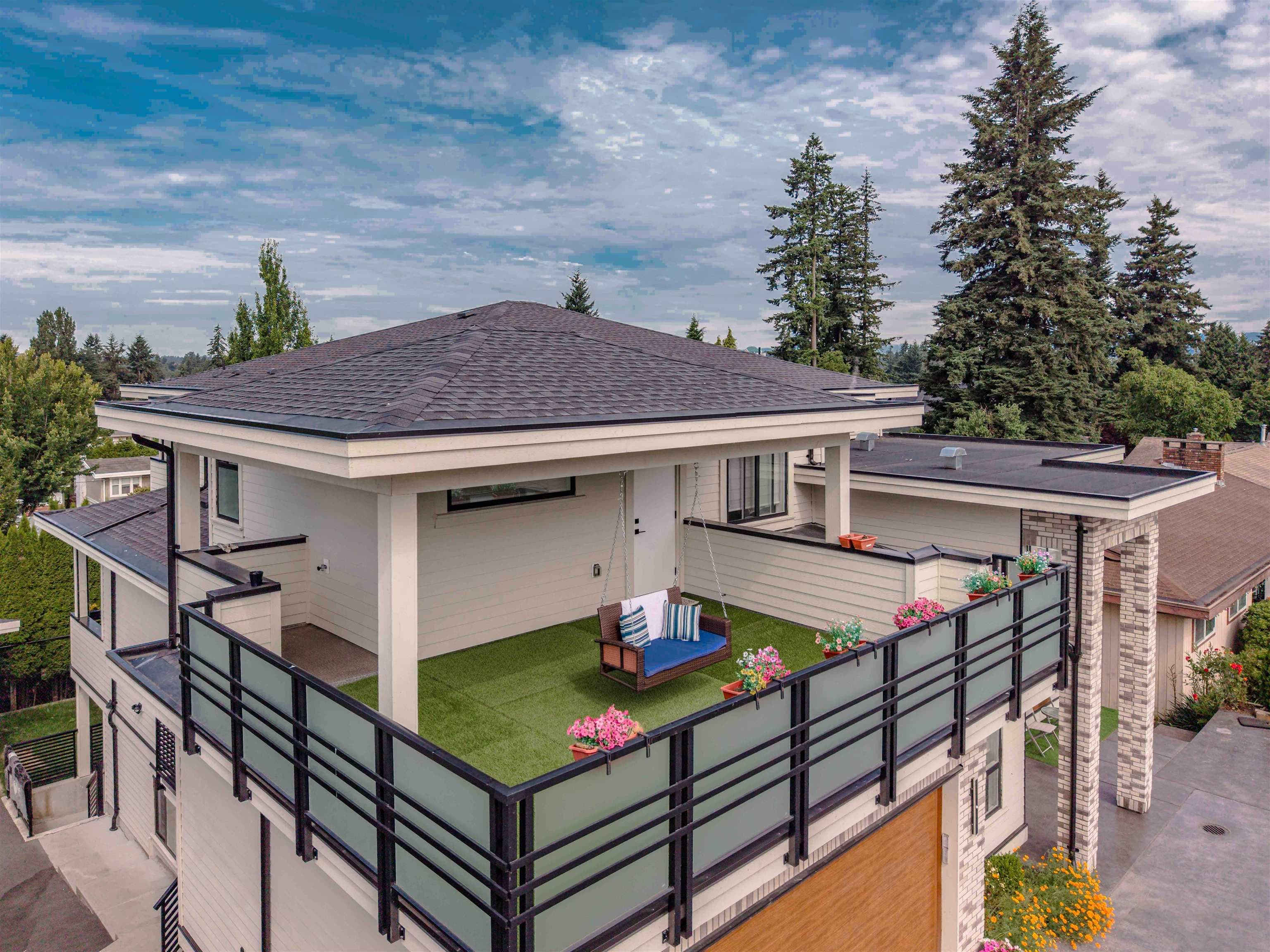 2263 Bevan Crescent, Abbotsford, V2T 3Z4 — photo 2