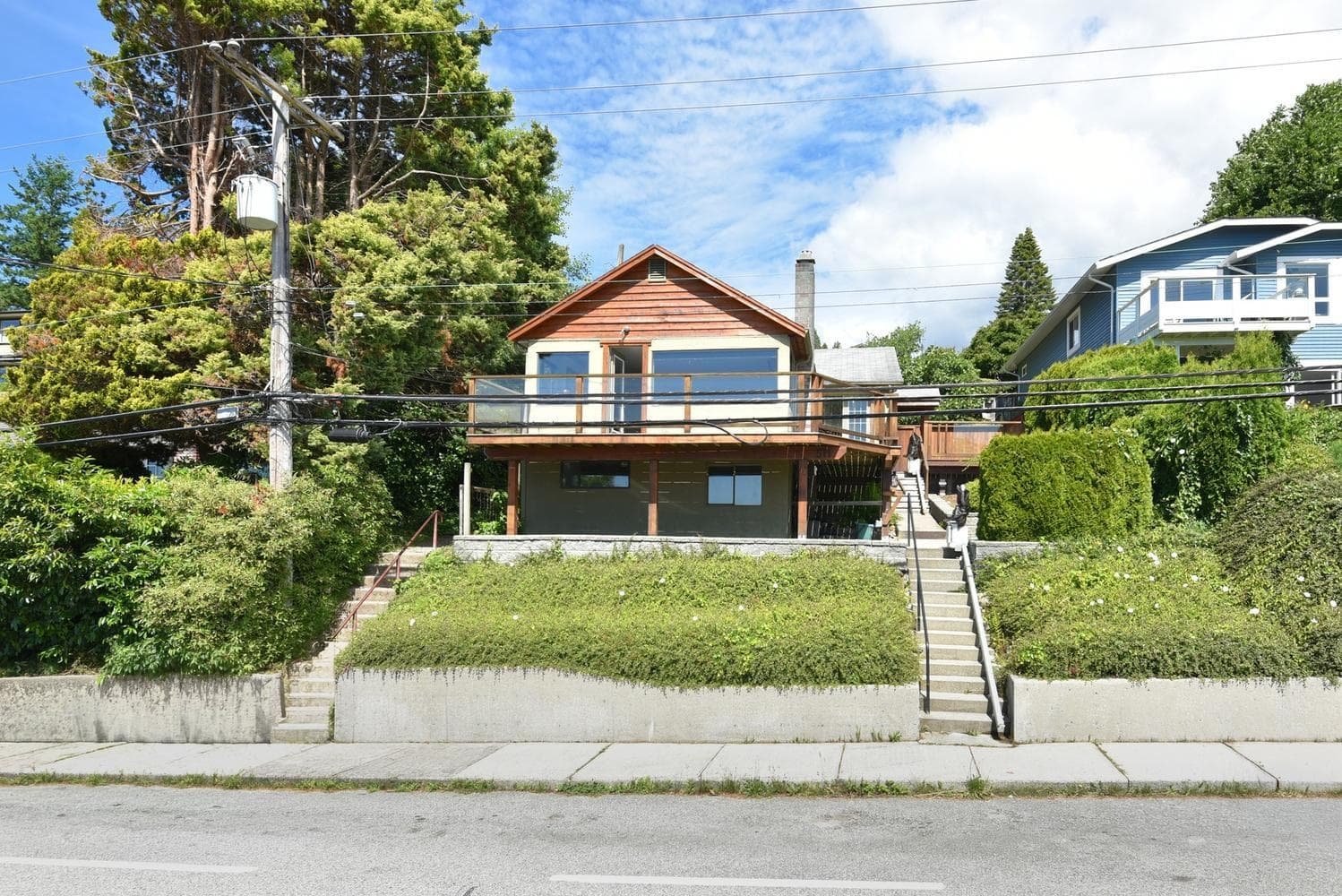 511 S Fletcher Road, Gibsons