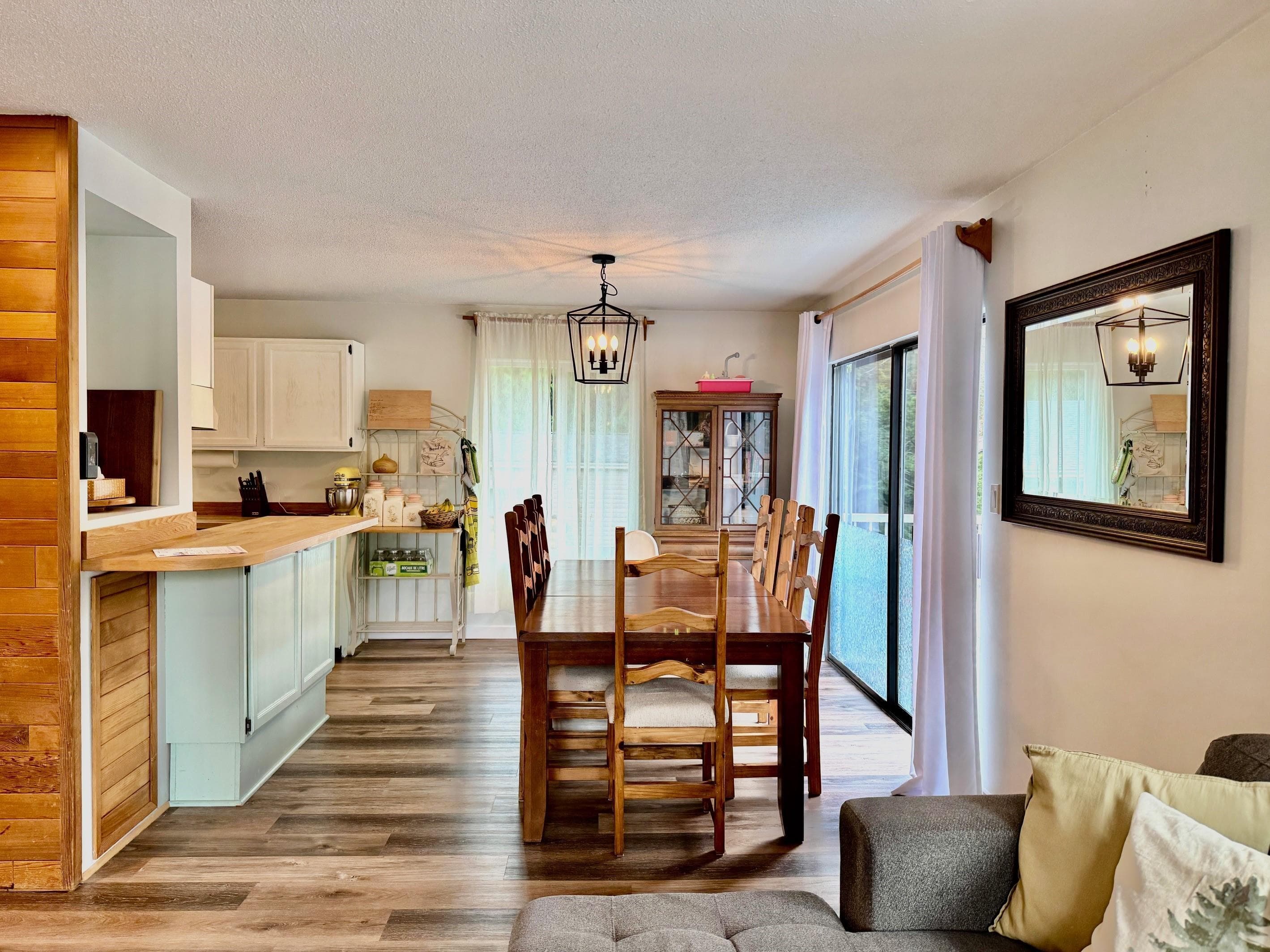 5607 Wakefield Road, Sechelt, V7Z 0N3 — photo 4