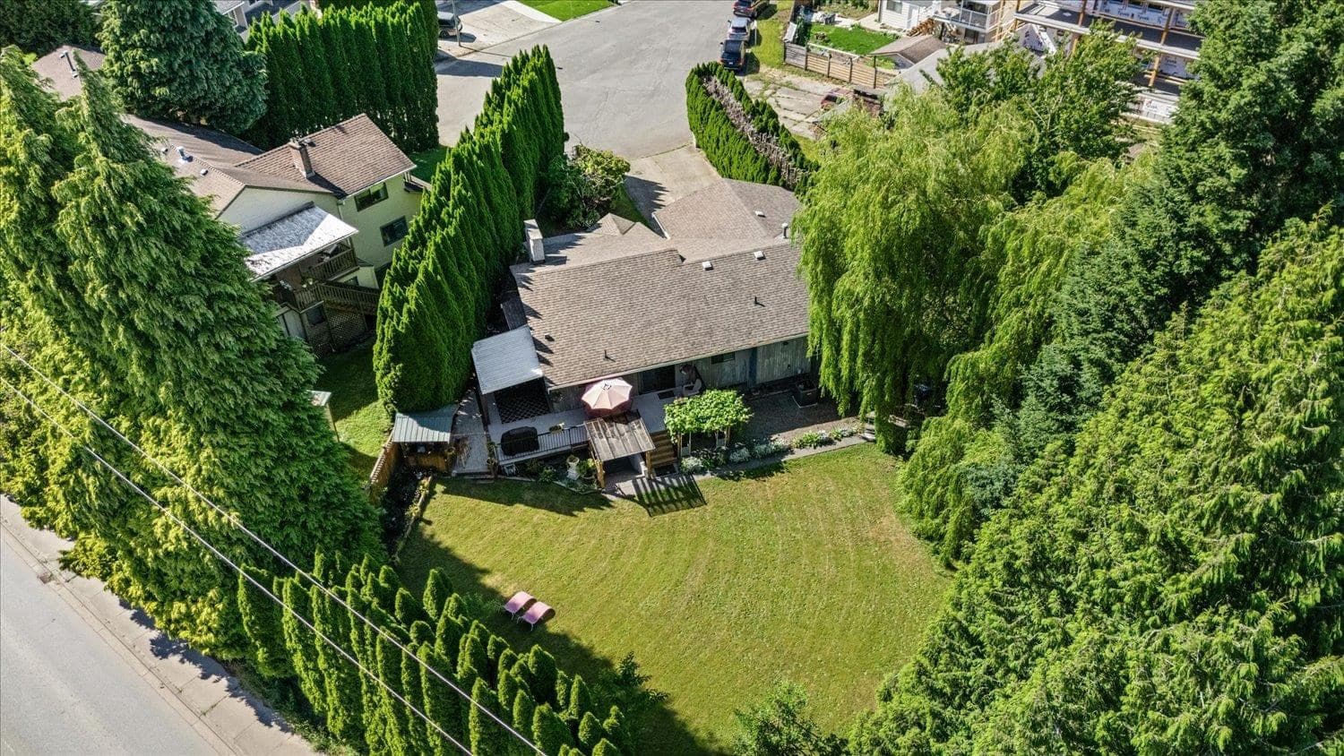 3222 Comox Court, Abbotsford, V2S 7B4 — photo 4