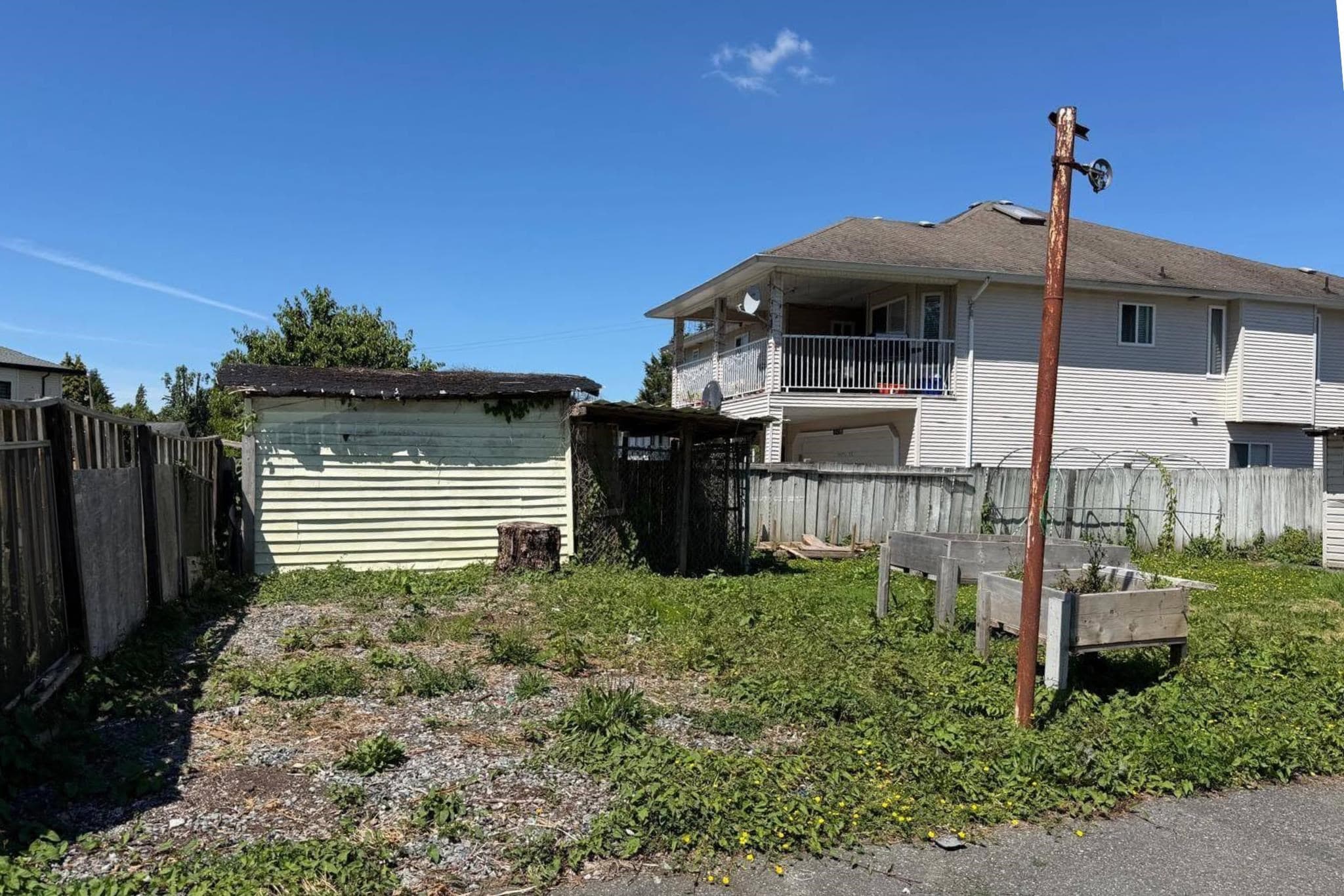 14086 72 Avenue, Surrey, V3W 2P8 — photo 3