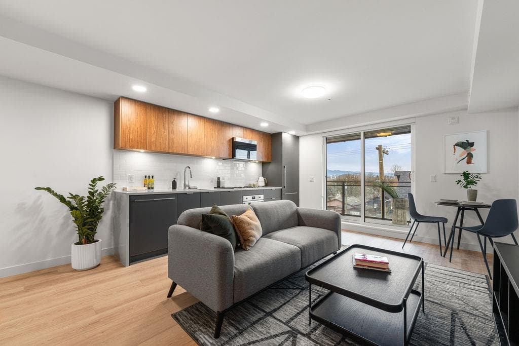 307 - 2419 Grant Street, Vancouver