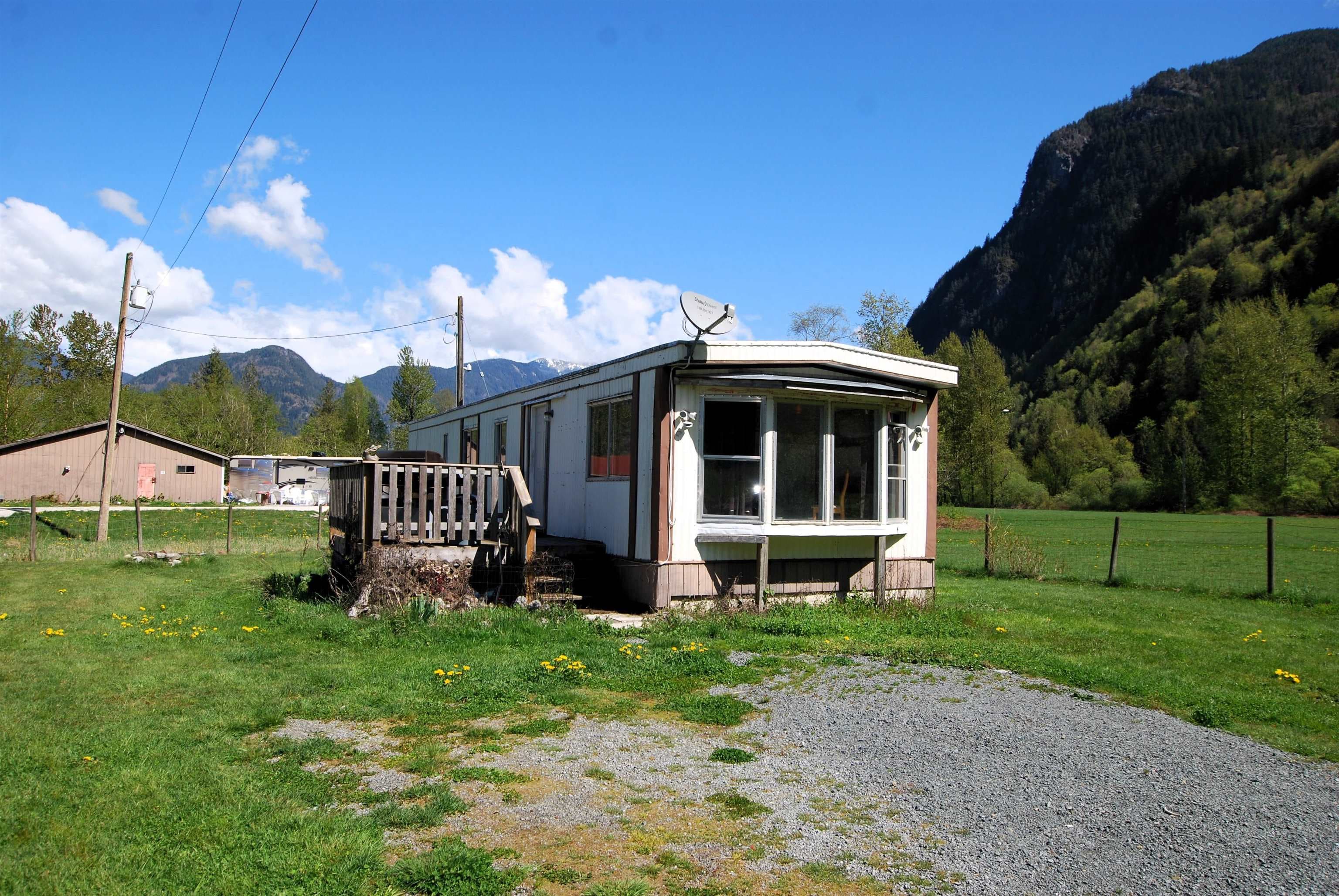 58661 Dent Road, Hope, V0X 1L2 — photo 2