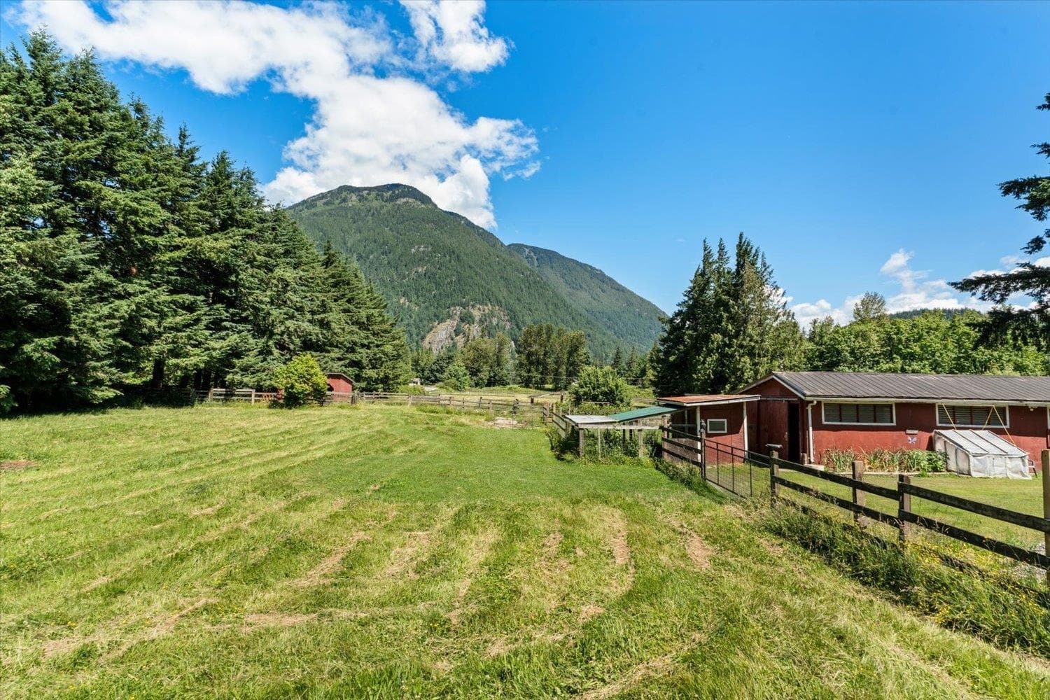 63155 Yale Road, Hope, V0X 1L2 — photo 4
