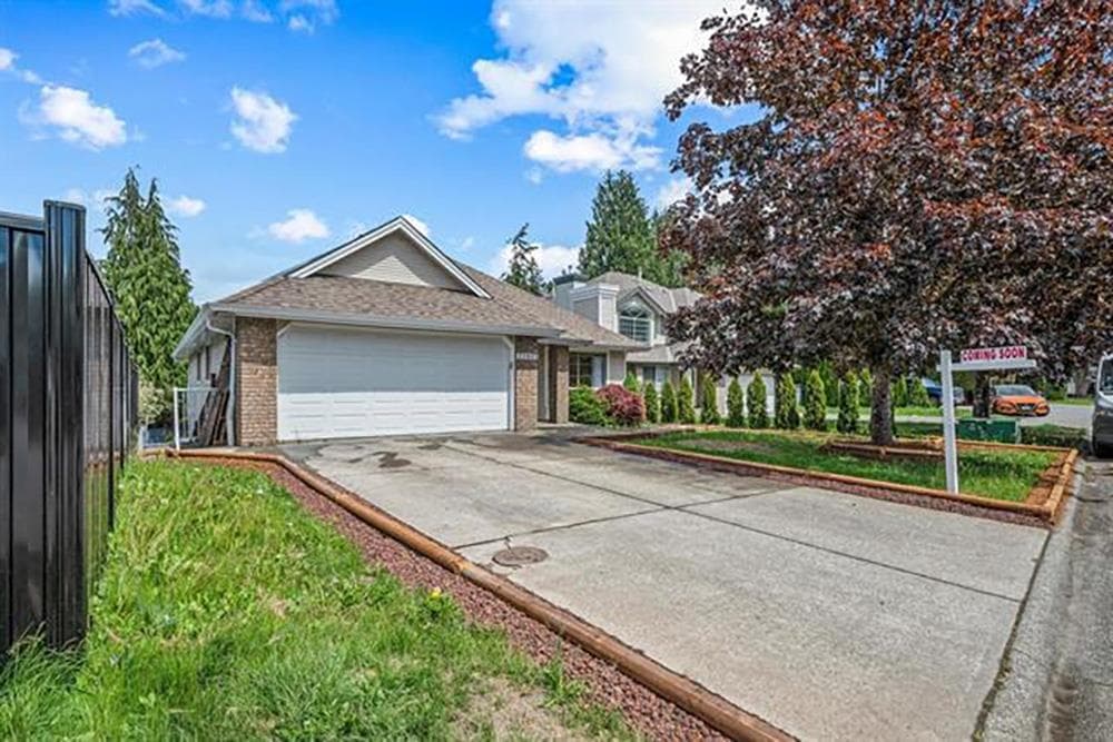 23015 124b Avenue, Maple Ridge, V2X 0X2 — photo 2