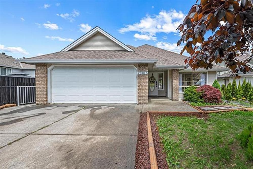 23015 124b Avenue, Maple Ridge, V2X 0X2 — photo 1