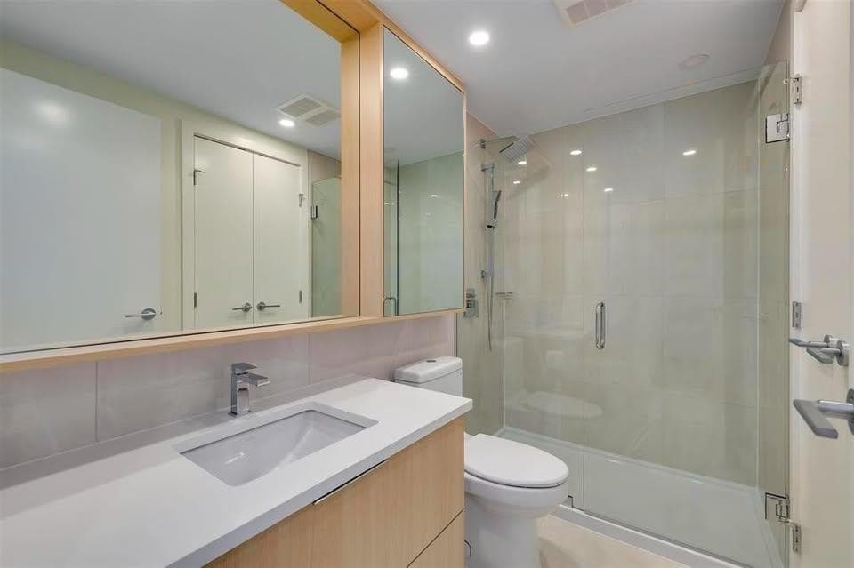 2506 - 13318 104 Avenue, Surrey, V3T 0R2 — photo 5