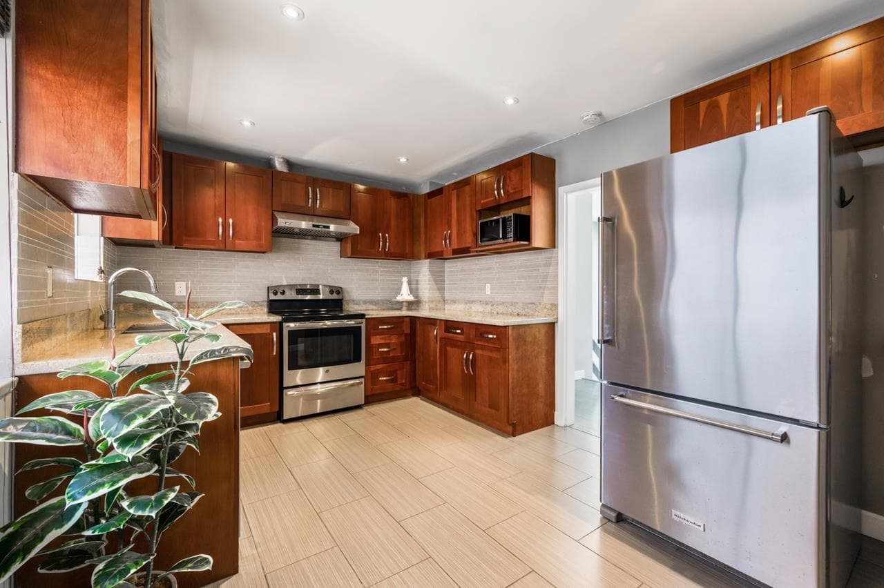 6175 Quebec Street, Vancouver, V5W 2P6 — photo 5