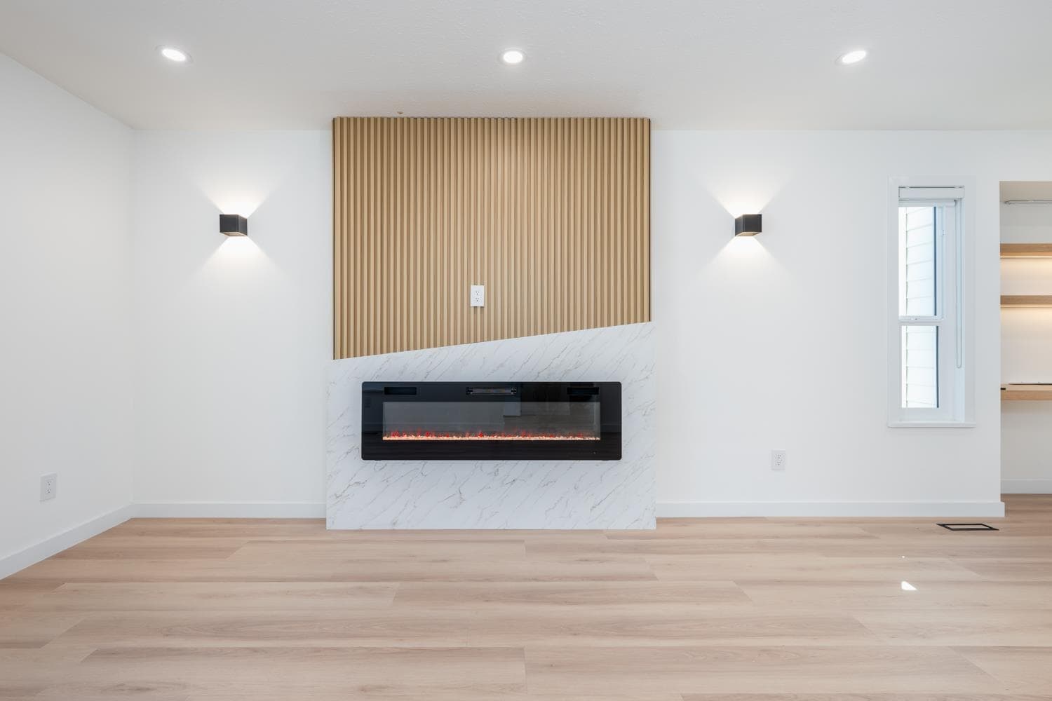 15092 19a Avenue, Surrey, V4A 7G8 — photo 4