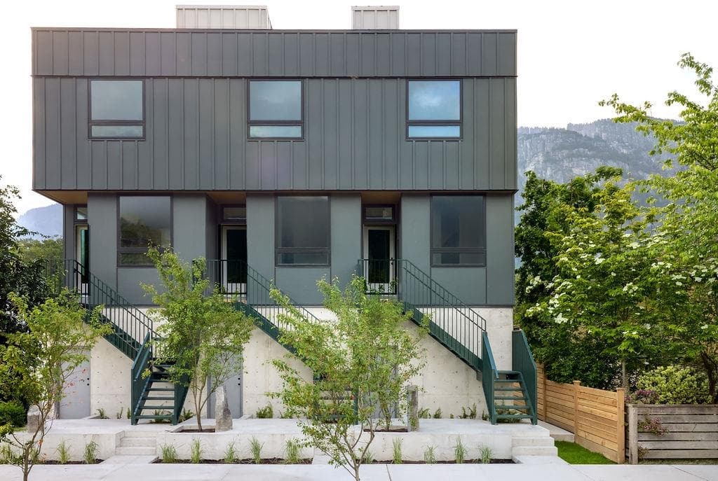 2 - 37940 Fourth Avenue, Squamish