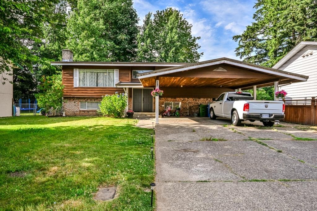 34487 Pearl Avenue, Abbotsford