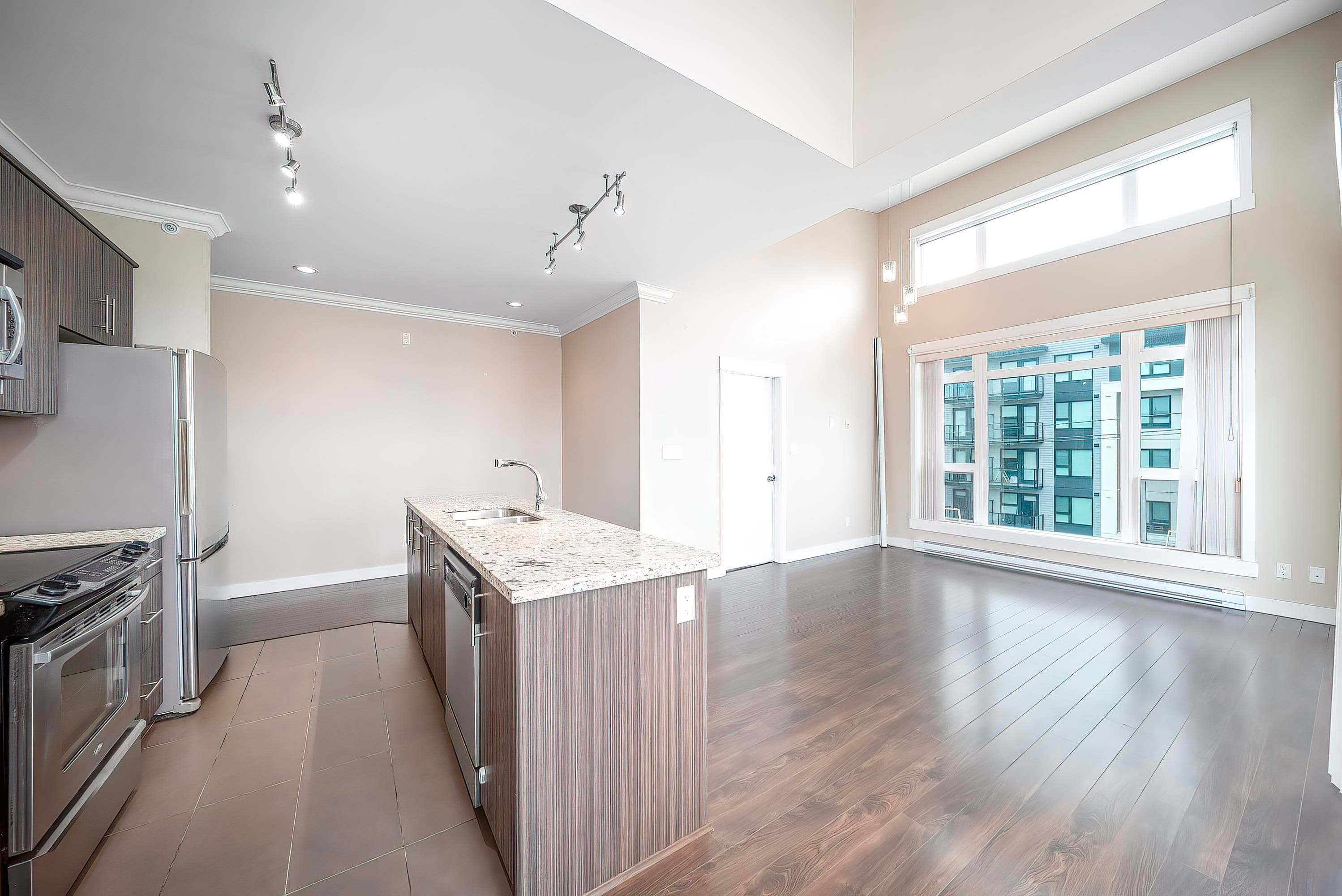403 - 6888 Royal Oak Avenue, Burnaby