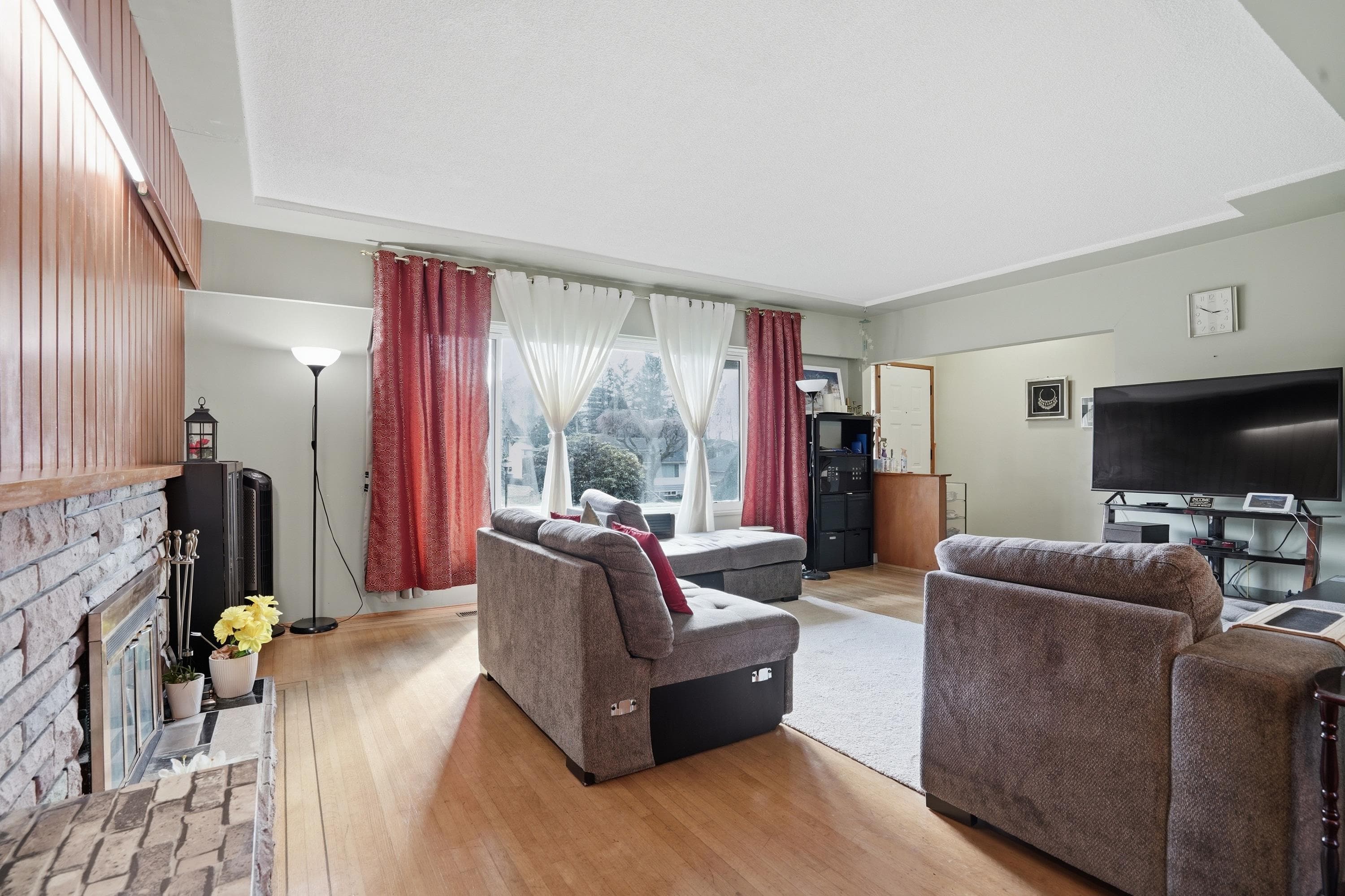 9645 David Drive, Burnaby, V3J 1H2 — photo 5