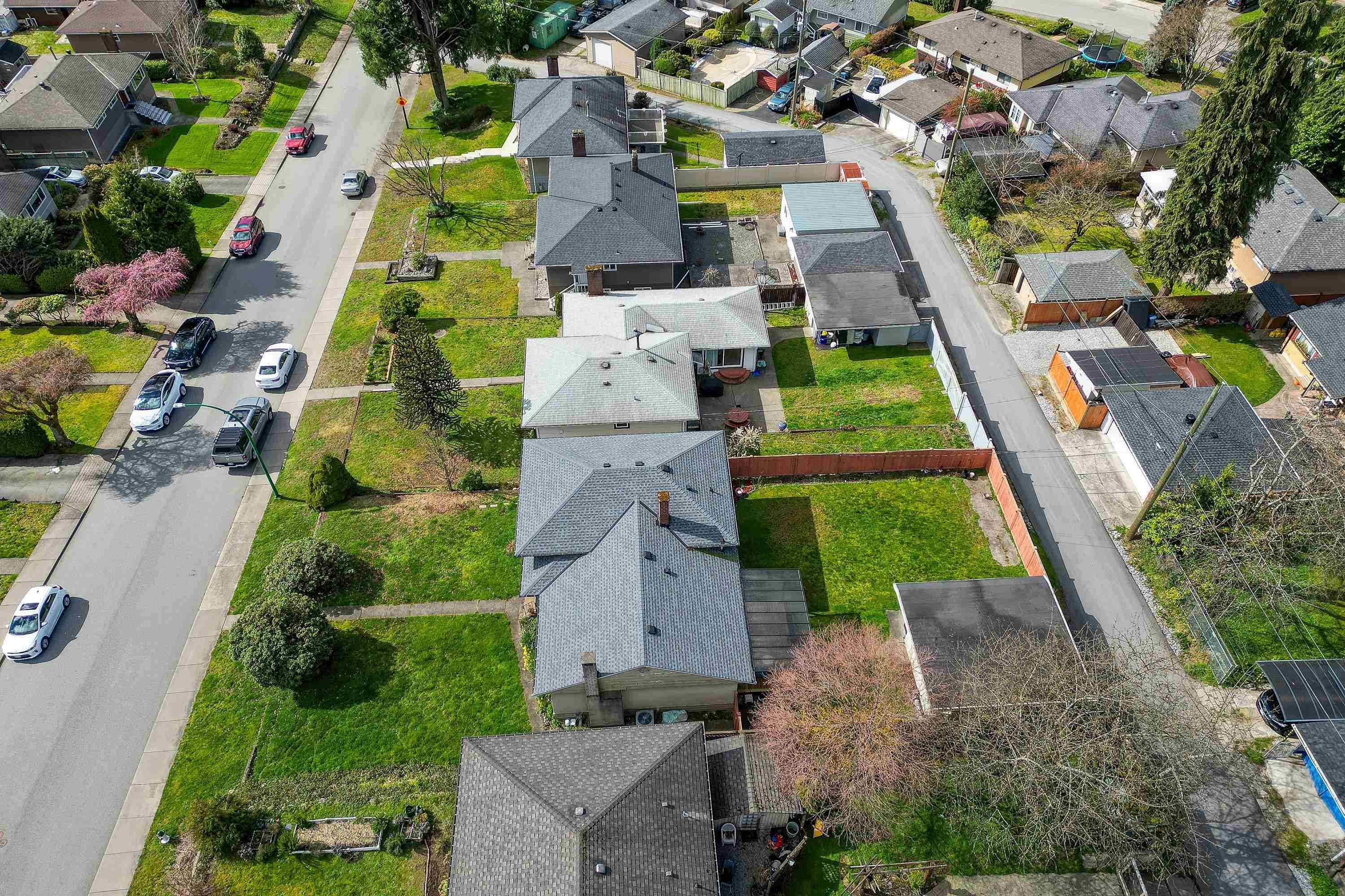 9645 David Drive, Burnaby, V3J 1H2 — photo 4