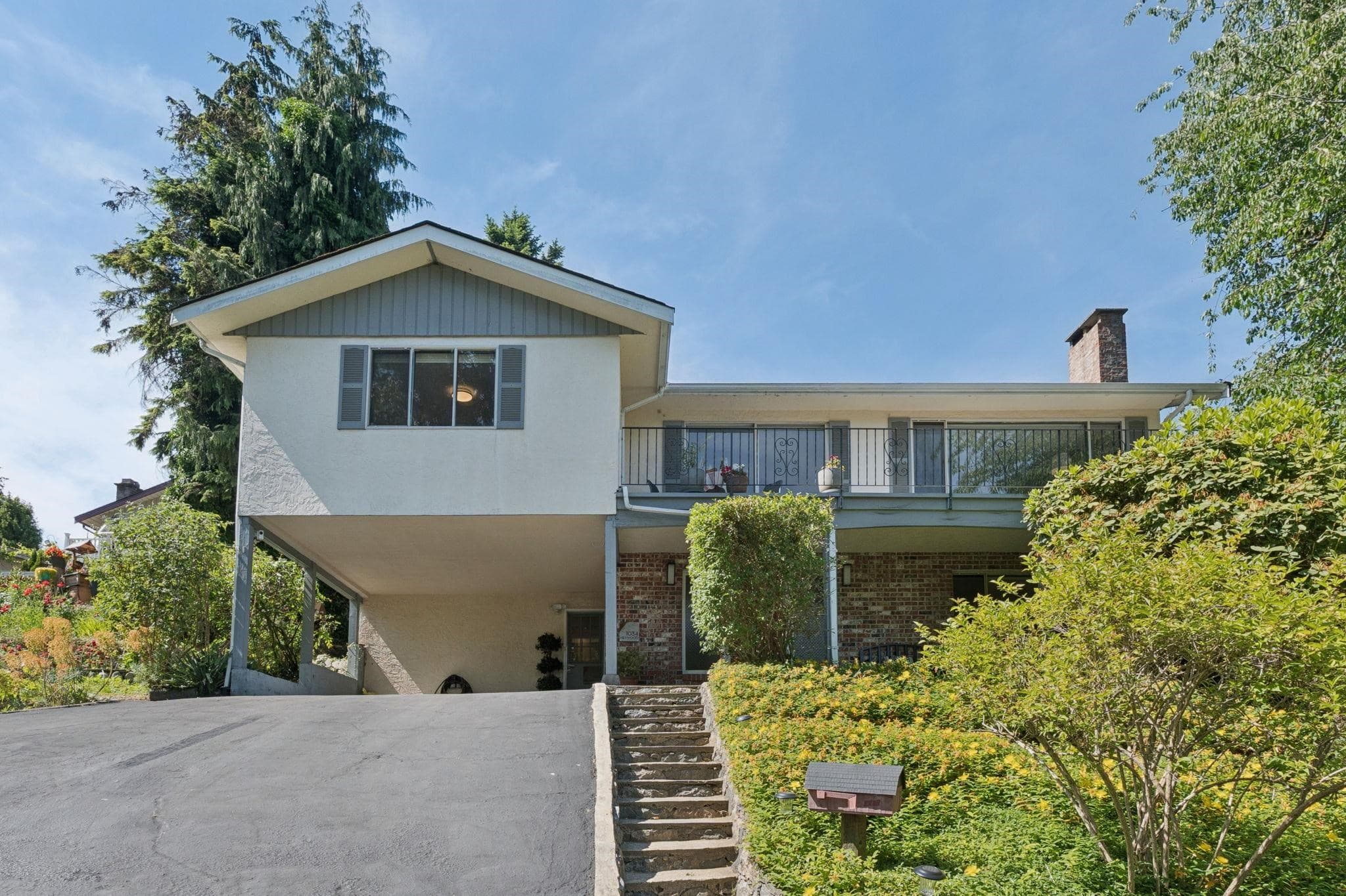 1034 Heywood Street, North Vancouver — sold