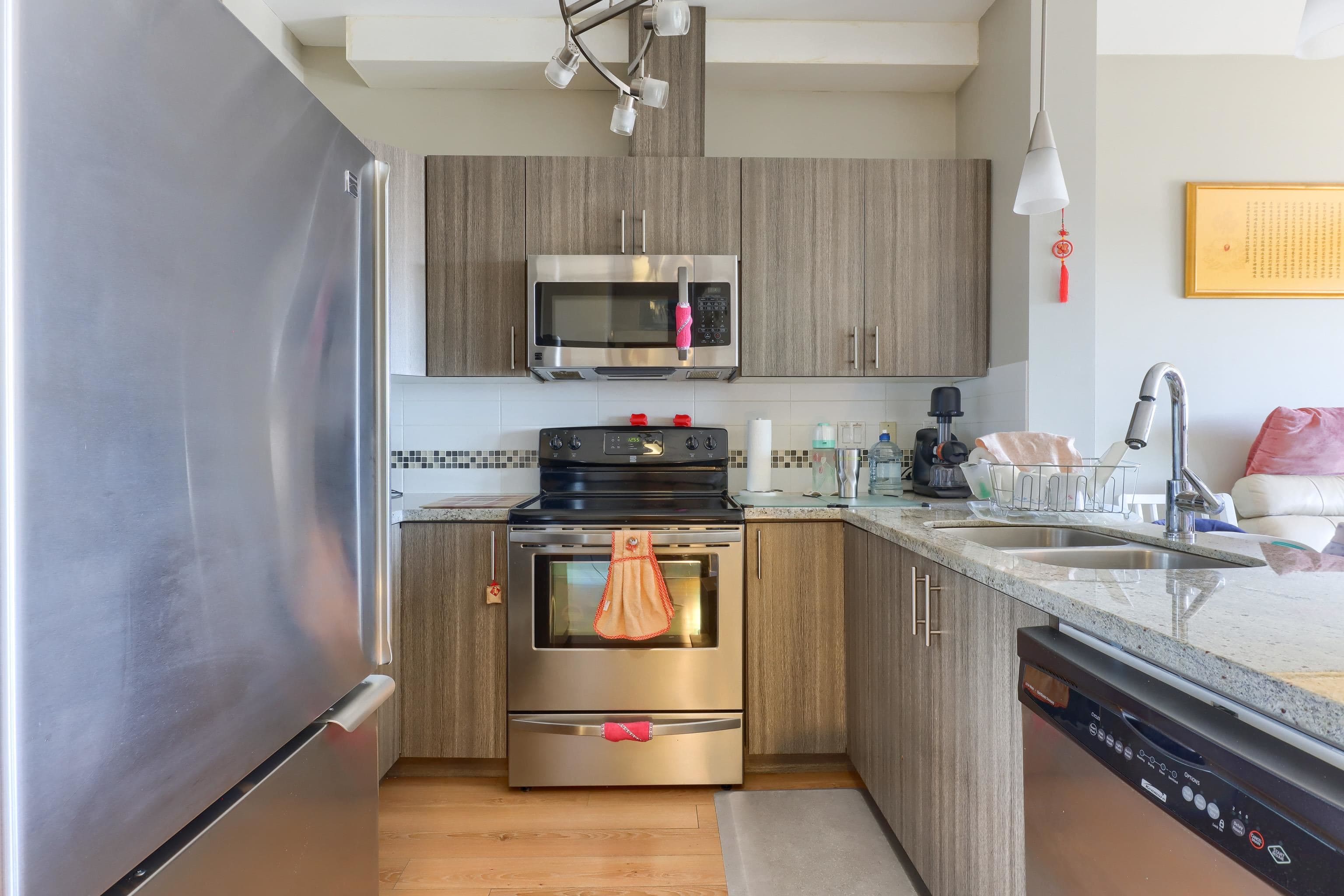 PH1 - 7738 Edmonds Street, Burnaby